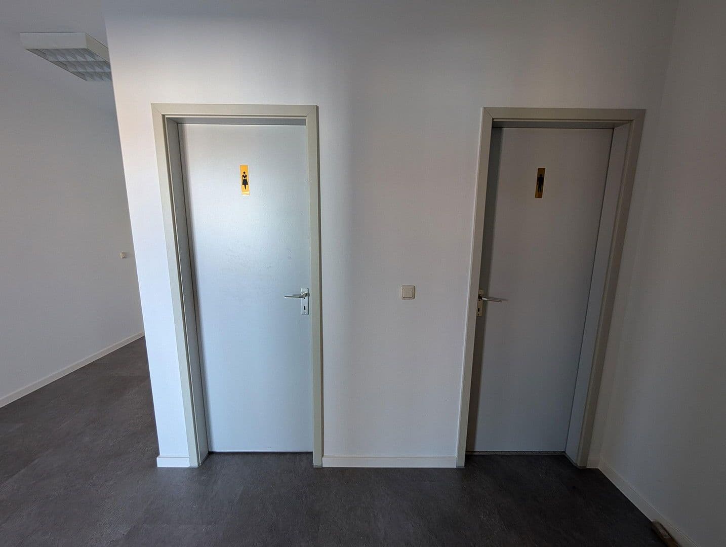 office to rent, 116 m², Waltershäuser Straße 21, Gotha, Thuringia office to rent, 116 m², Waltershäuser Straße 21, Gotha, Thuringia