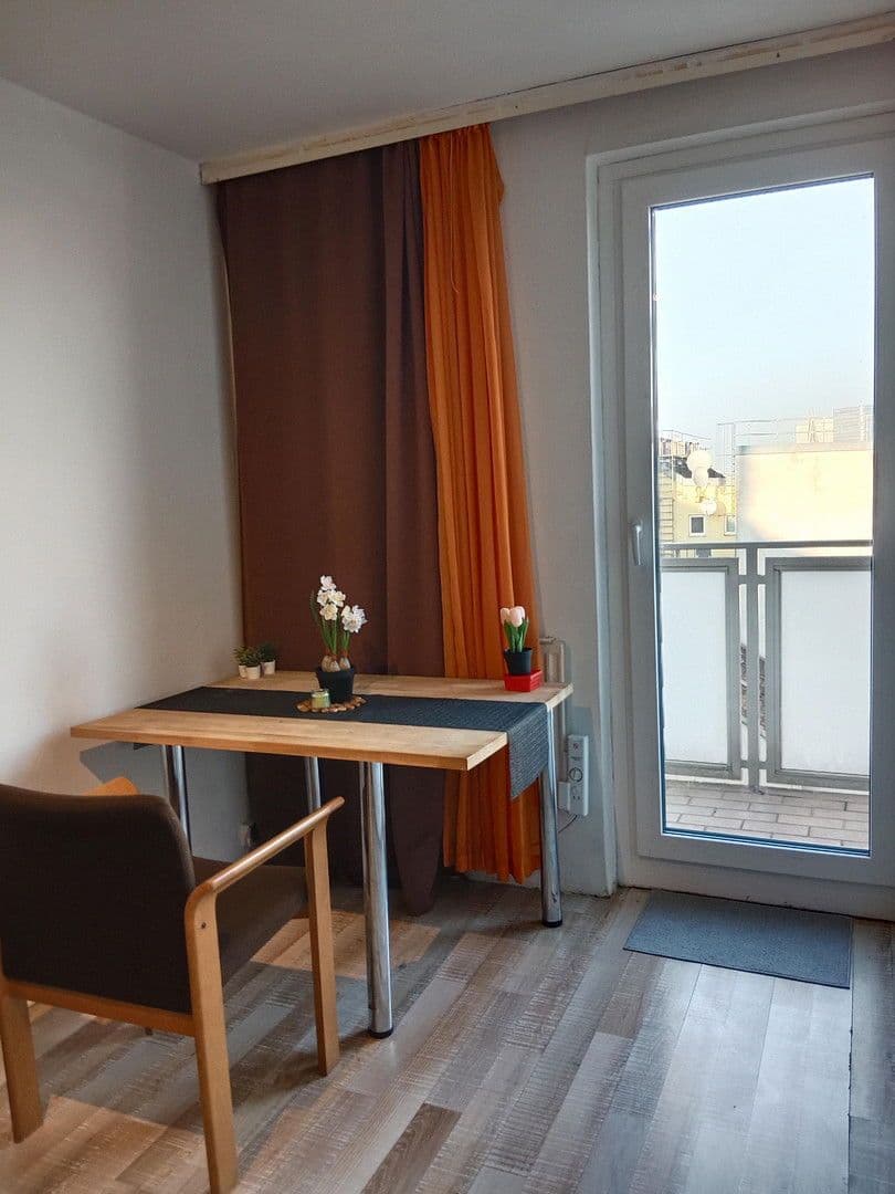 6 bedroom flat to rent, 110 m², Columbusg., Wien, Vienna 6 bedroom flat to rent, 110 m², Columbusg., Wien, Vienna