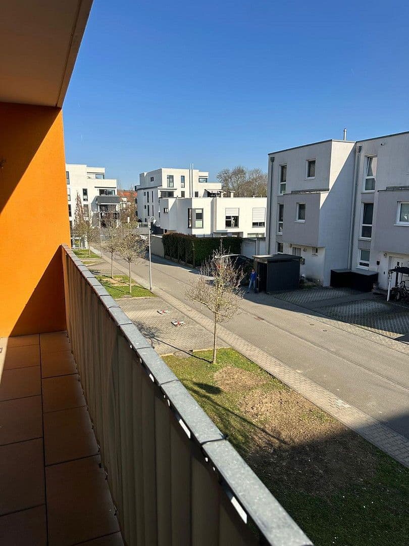 1 bedroom with open-plan kitchen flat to rent, 80 m², Hattersheim am Main, Hesse 1 bedroom with open-plan kitchen flat to rent, 80 m², Hattersheim am Main, Hesse