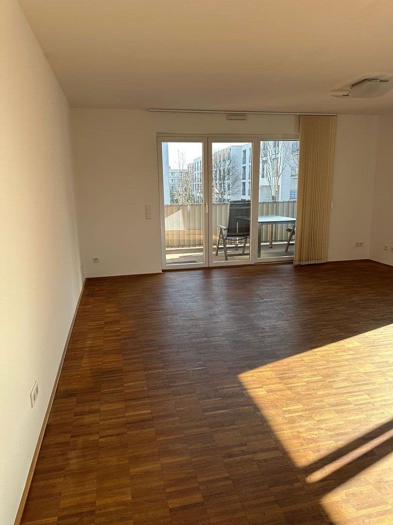 1 bedroom with open-plan kitchen flat to rent, 80 m², Hattersheim am Main, Hesse 1 bedroom with open-plan kitchen flat to rent, 80 m², Hattersheim am Main, Hesse