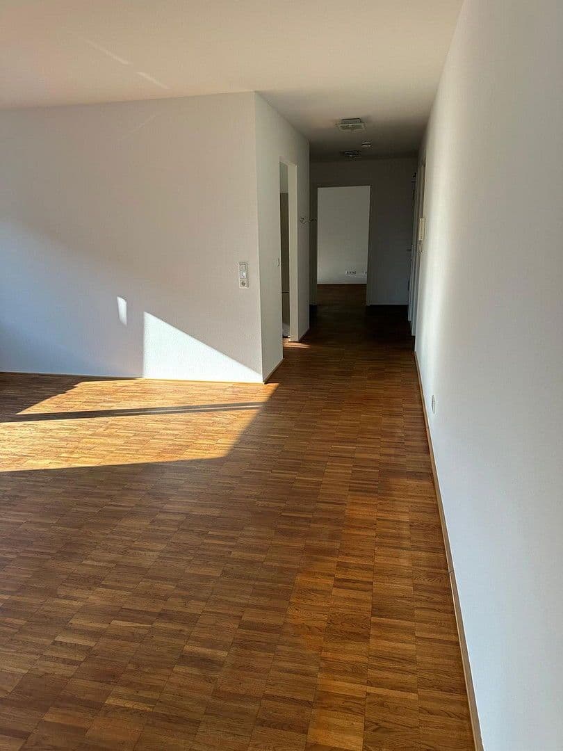 1 bedroom with open-plan kitchen flat to rent, 80 m², Hattersheim am Main, Hesse 1 bedroom with open-plan kitchen flat to rent, 80 m², Hattersheim am Main, Hesse
