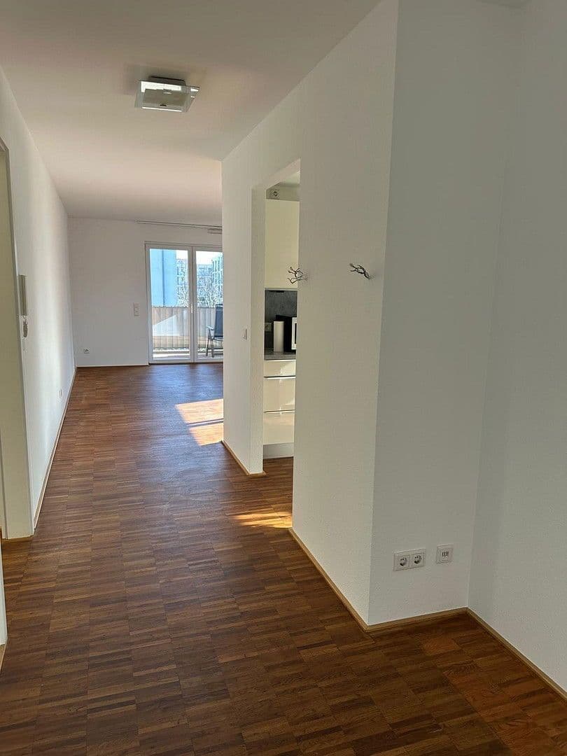 1 bedroom with open-plan kitchen flat to rent, 80 m², Hattersheim am Main, Hesse 1 bedroom with open-plan kitchen flat to rent, 80 m², Hattersheim am Main, Hesse