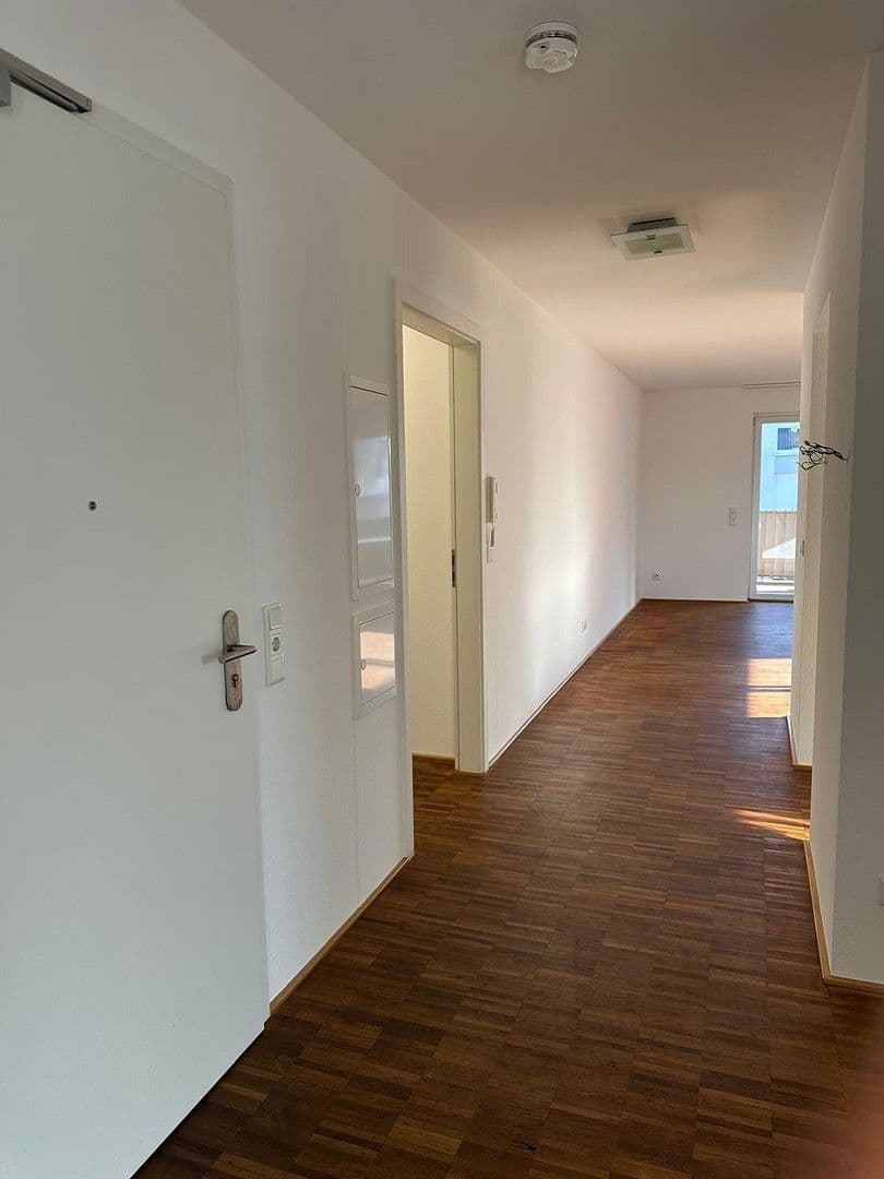 1 bedroom with open-plan kitchen flat to rent, 80 m², Hattersheim am Main, Hesse 1 bedroom with open-plan kitchen flat to rent, 80 m², Hattersheim am Main, Hesse