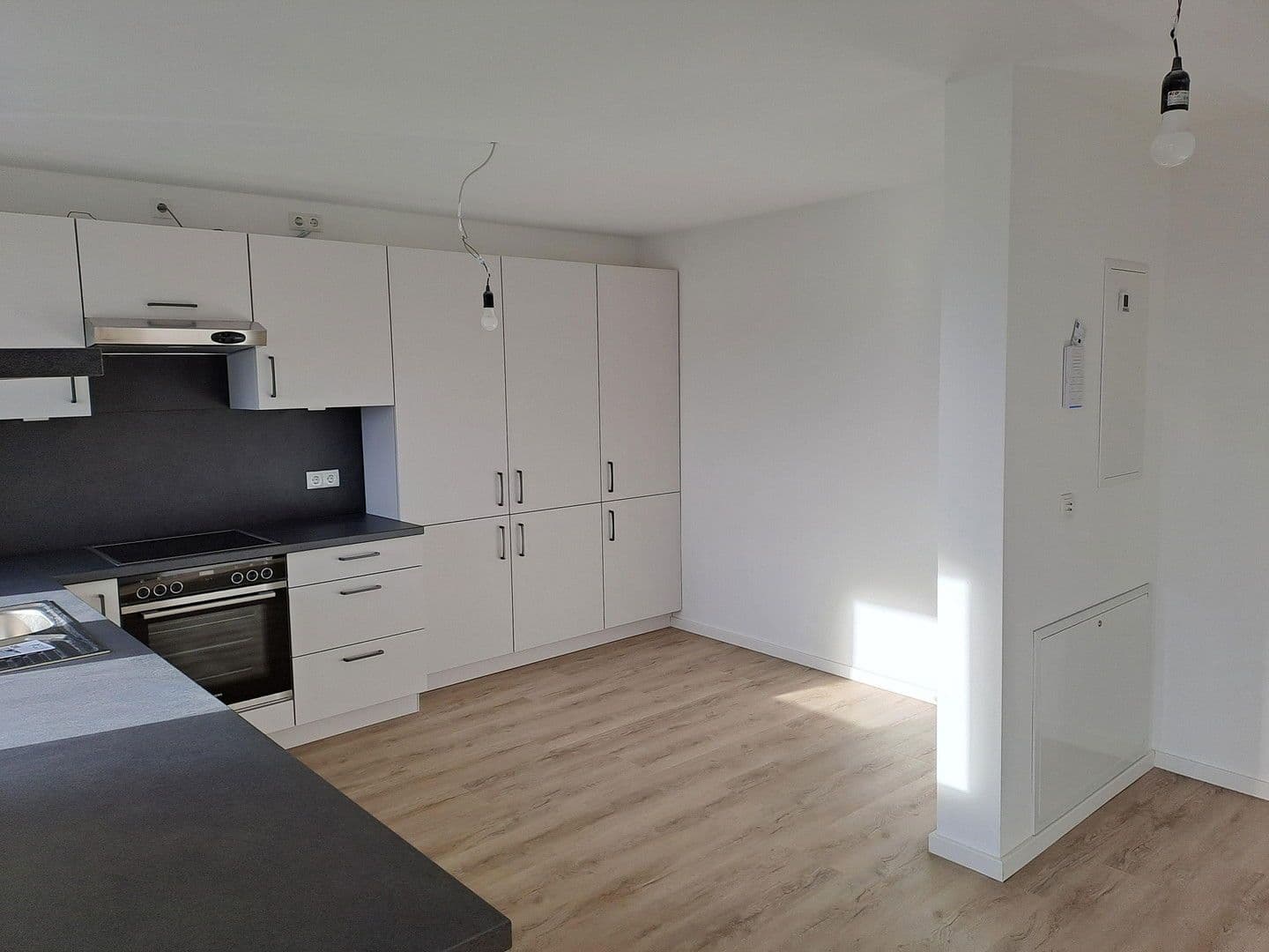3 bedroom flat to rent, 92 m², Kallstadt, Rhineland-Palatinate 3 bedroom flat to rent, 92 m², Kallstadt, Rhineland-Palatinate