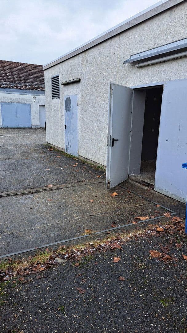 non-residential property to rent, 420 m², Plattling, Bavaria non-residential property to rent, 420 m², Plattling, Bavaria