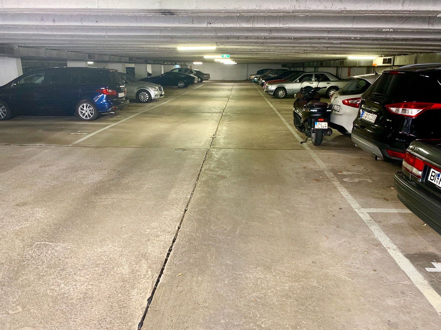 garage to rent, 0 m², Vogelruth, Bielefeld, North Rhine-Westphalia garage to rent, 0 m², Vogelruth, Bielefeld, North Rhine-Westphalia