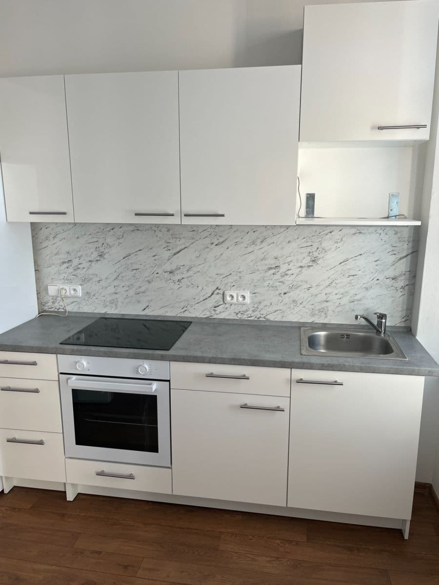 1 bedroom flat to rent, 43 m², třída Kpt. Jaroše, Brno, Jihomoravský Region 1 bedroom flat to rent, 43 m², třída Kpt. Jaroše, Brno, Jihomoravský Region