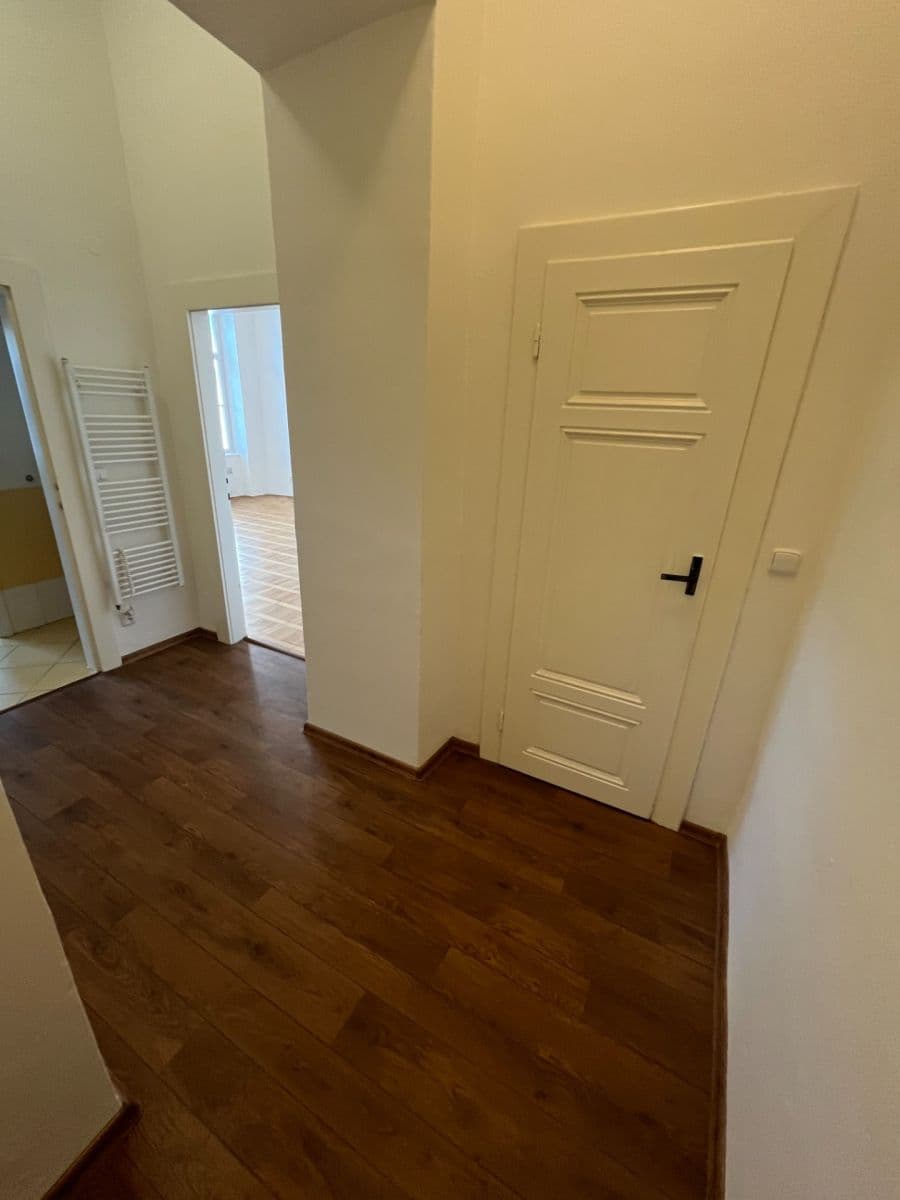 1 bedroom flat to rent, 43 m², třída Kpt. Jaroše, Brno, Jihomoravský Region 1 bedroom flat to rent, 43 m², třída Kpt. Jaroše, Brno, Jihomoravský Region