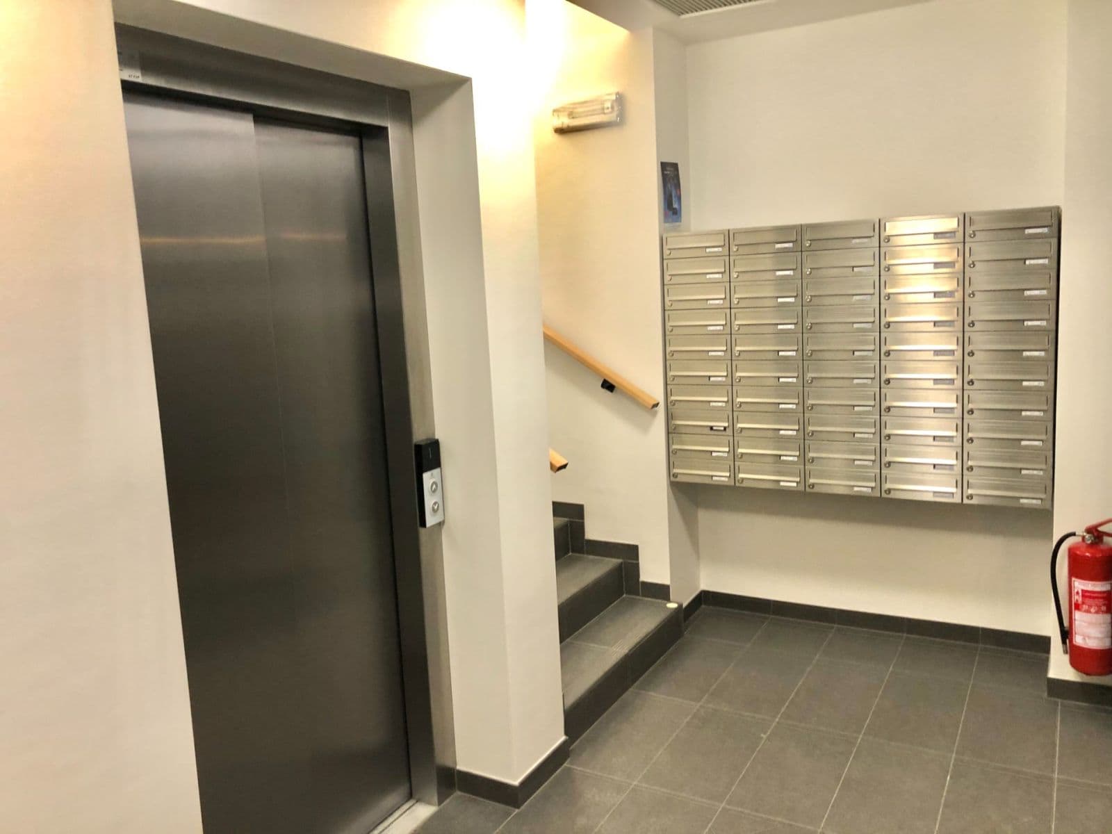 1 bedroom with open-plan kitchen flat to rent, 50 m², Argentinská, Prague, Prague 1 bedroom with open-plan kitchen flat to rent, 50 m², Argentinská, Prague, Prague