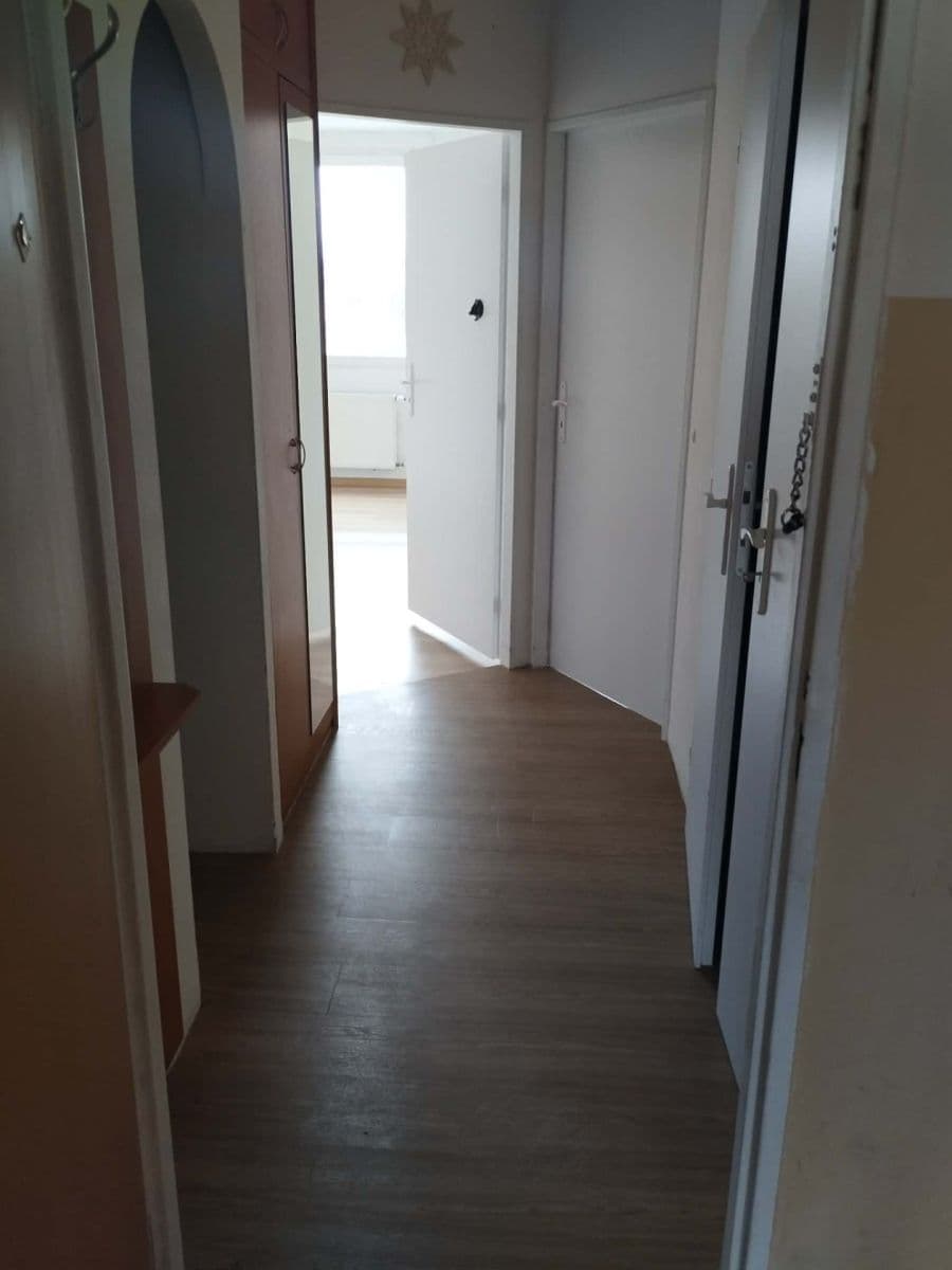 1 bedroom with open-plan kitchen flat to rent, 40 m², Krakovská, Kralupy nad Vltavou, Středočeský Region 1 bedroom with open-plan kitchen flat to rent, 40 m², Krakovská, Kralupy nad Vltavou, Středočeský Region