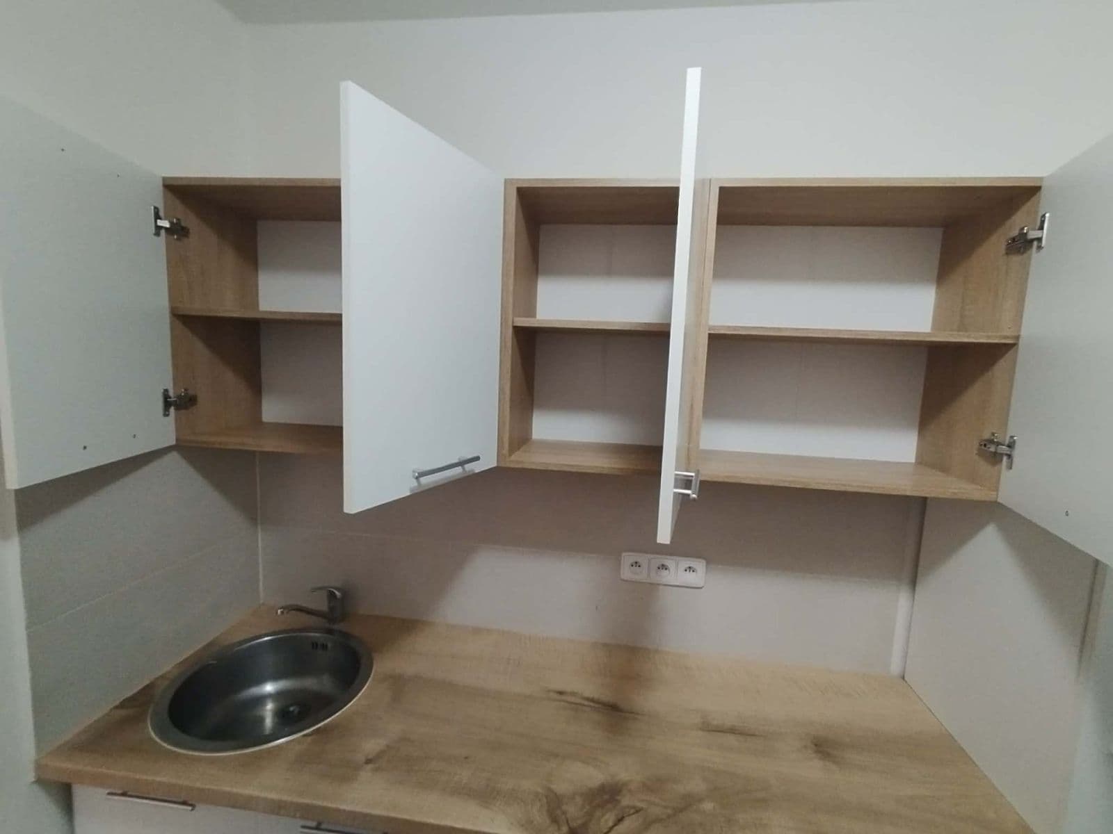 1 bedroom with open-plan kitchen flat to rent, 40 m², Krakovská, Kralupy nad Vltavou, Středočeský Region 1 bedroom with open-plan kitchen flat to rent, 40 m², Krakovská, Kralupy nad Vltavou, Středočeský Region