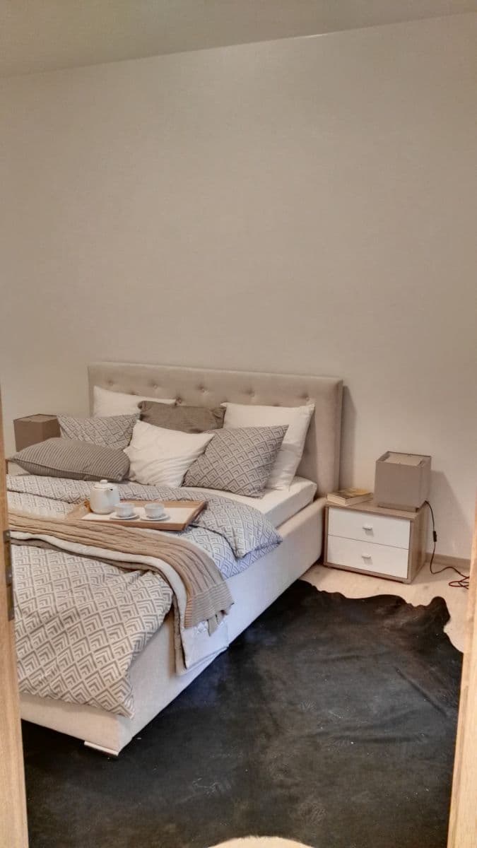 1 bedroom with open-plan kitchen flat to rent, 55 m², Merhautova, Brno, Jihomoravský Region 1 bedroom with open-plan kitchen flat to rent, 55 m², Merhautova, Brno, Jihomoravský Region