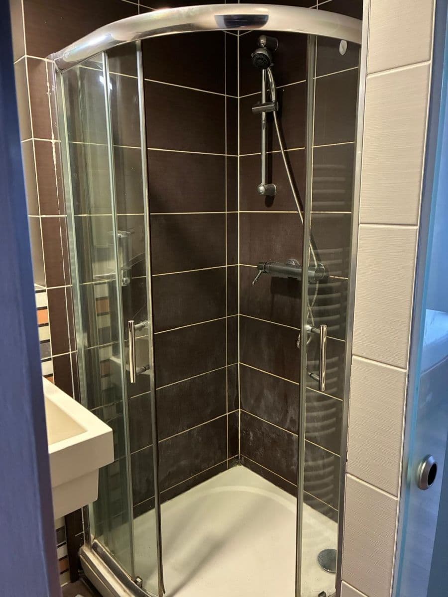 Studio flat to rent, 23 m², Suchdolské náměstí, Prague, Prague Studio flat to rent, 23 m², Suchdolské náměstí, Prague, Prague