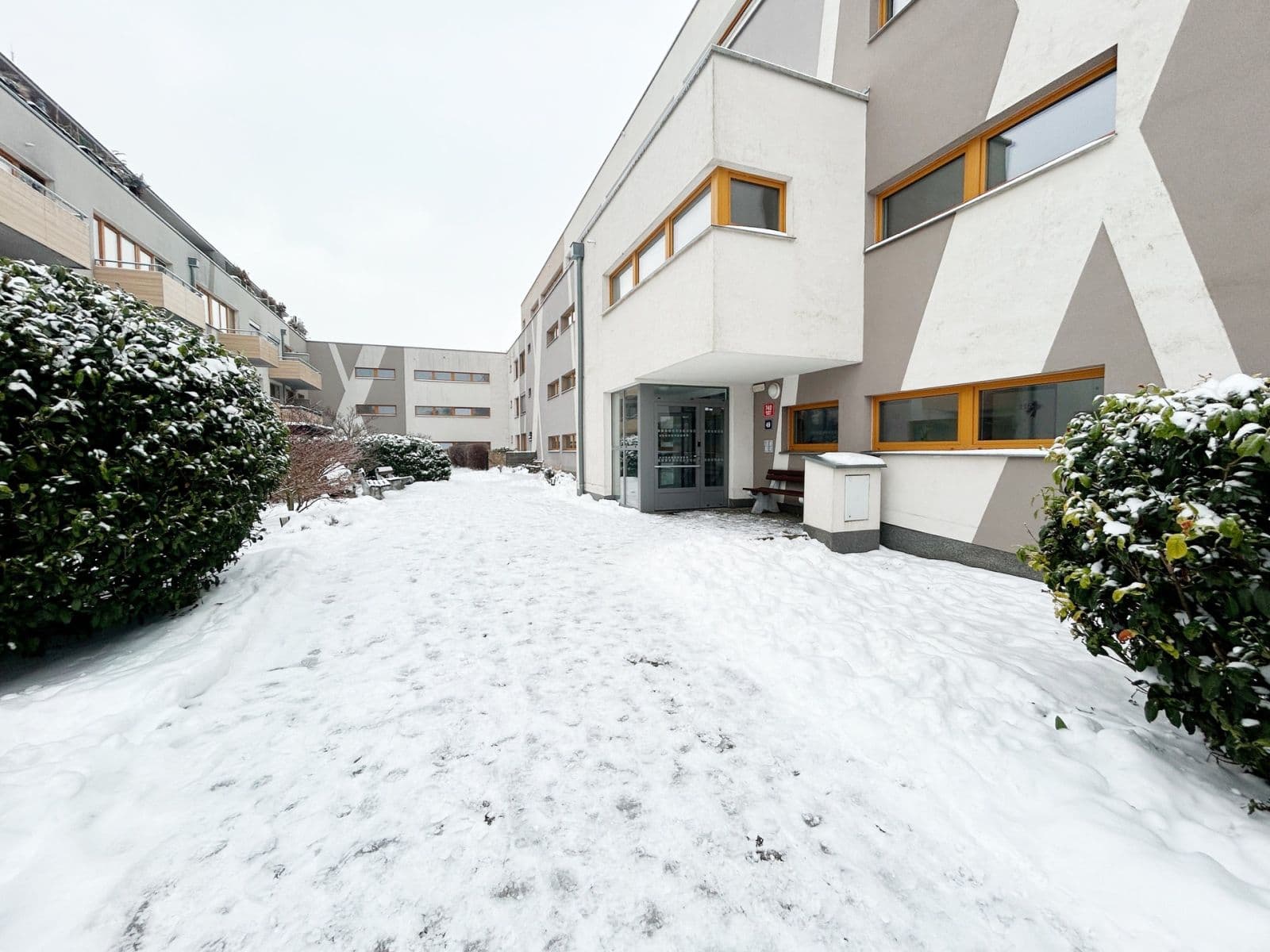 2 bedroom with open-plan kitchen flat to rent, 32 m², U Hostavického potoka, Prague, Prague 2 bedroom with open-plan kitchen flat to rent, 32 m², U Hostavického potoka, Prague, Prague