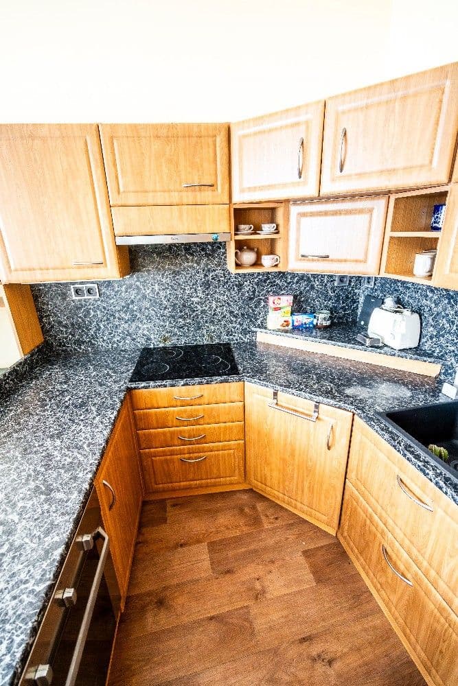 3 bedroom flat to rent, 103 m², Lotyšská, Prague, Prague 3 bedroom flat to rent, 103 m², Lotyšská, Prague, Prague