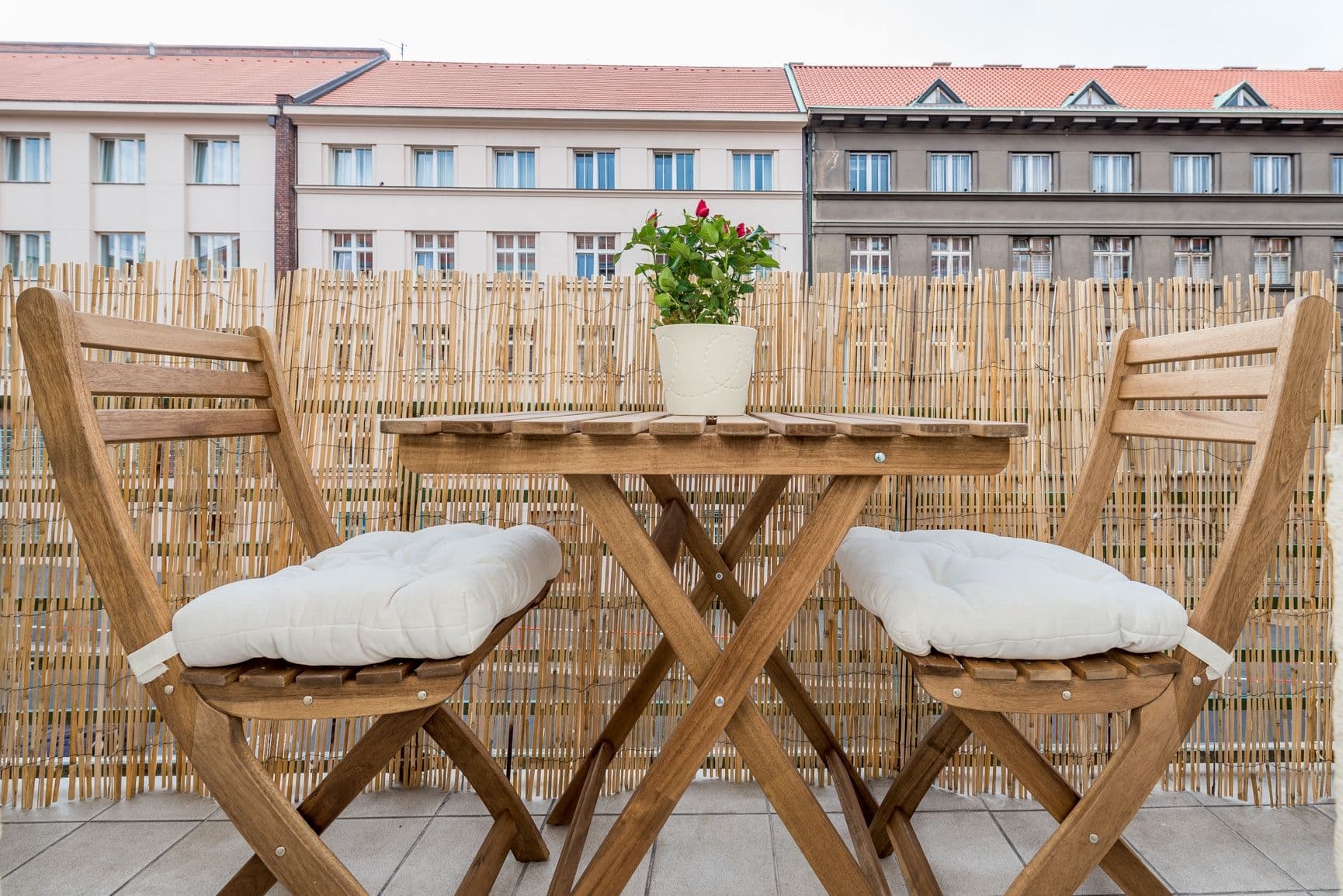 1 bedroom with open-plan kitchen flat to rent, 50 m², Buzulucká, Prague, Prague 1 bedroom with open-plan kitchen flat to rent, 50 m², Buzulucká, Prague, Prague