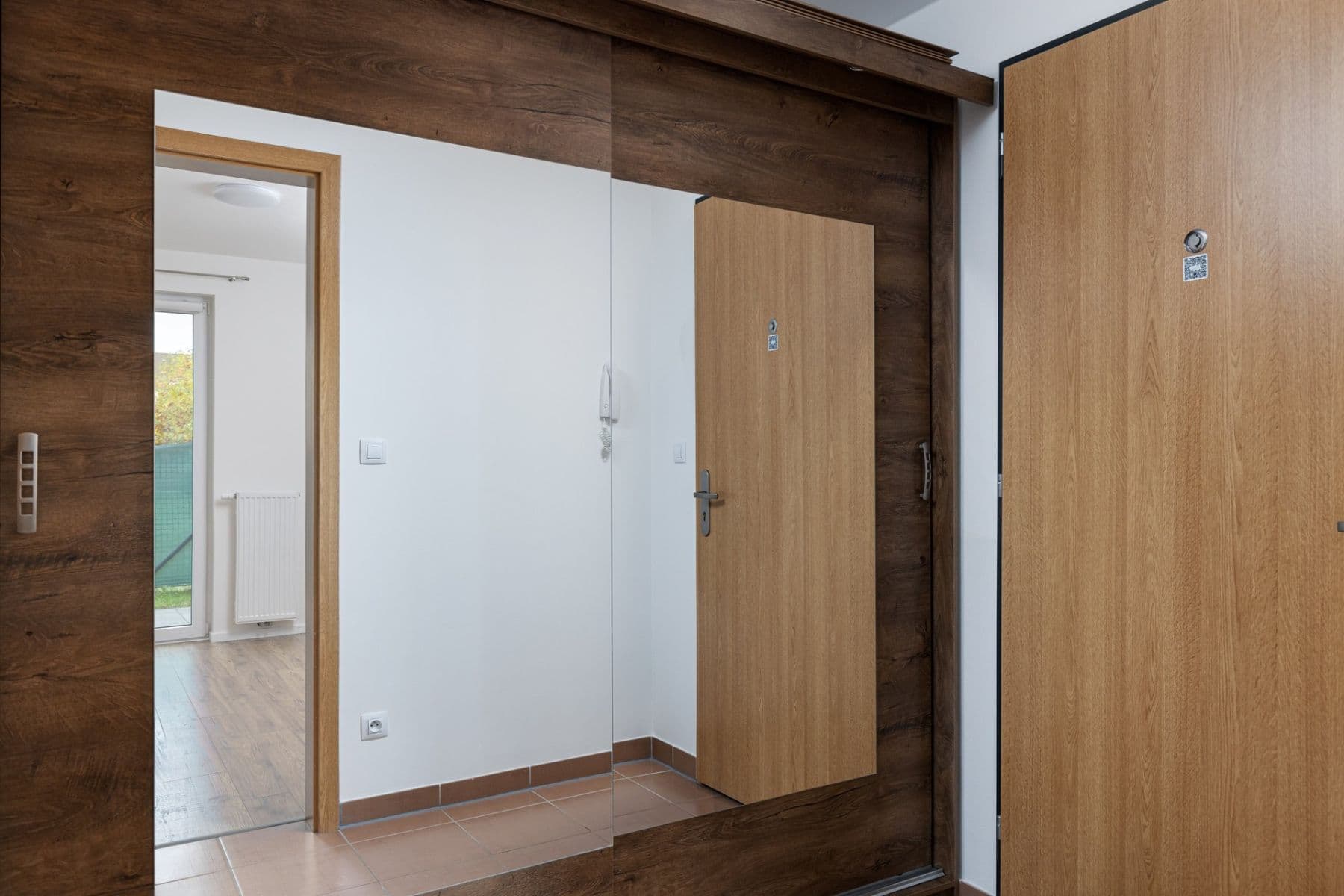 1 bedroom with open-plan kitchen flat to rent, 34 m², Nepomuckých, Prague, Prague 1 bedroom with open-plan kitchen flat to rent, 34 m², Nepomuckých, Prague, Prague