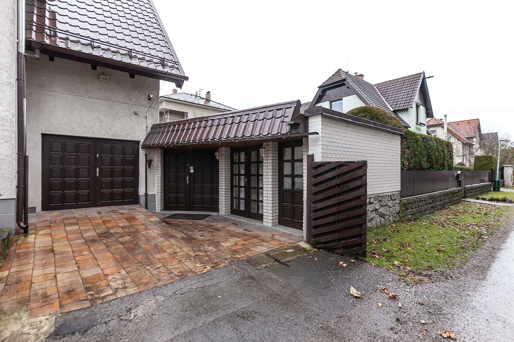 non-residential property for sale, 300 m², Kozinova, Říčany, Středočeský Region non-residential property for sale, 300 m², Kozinova, Říčany, Středočeský Region