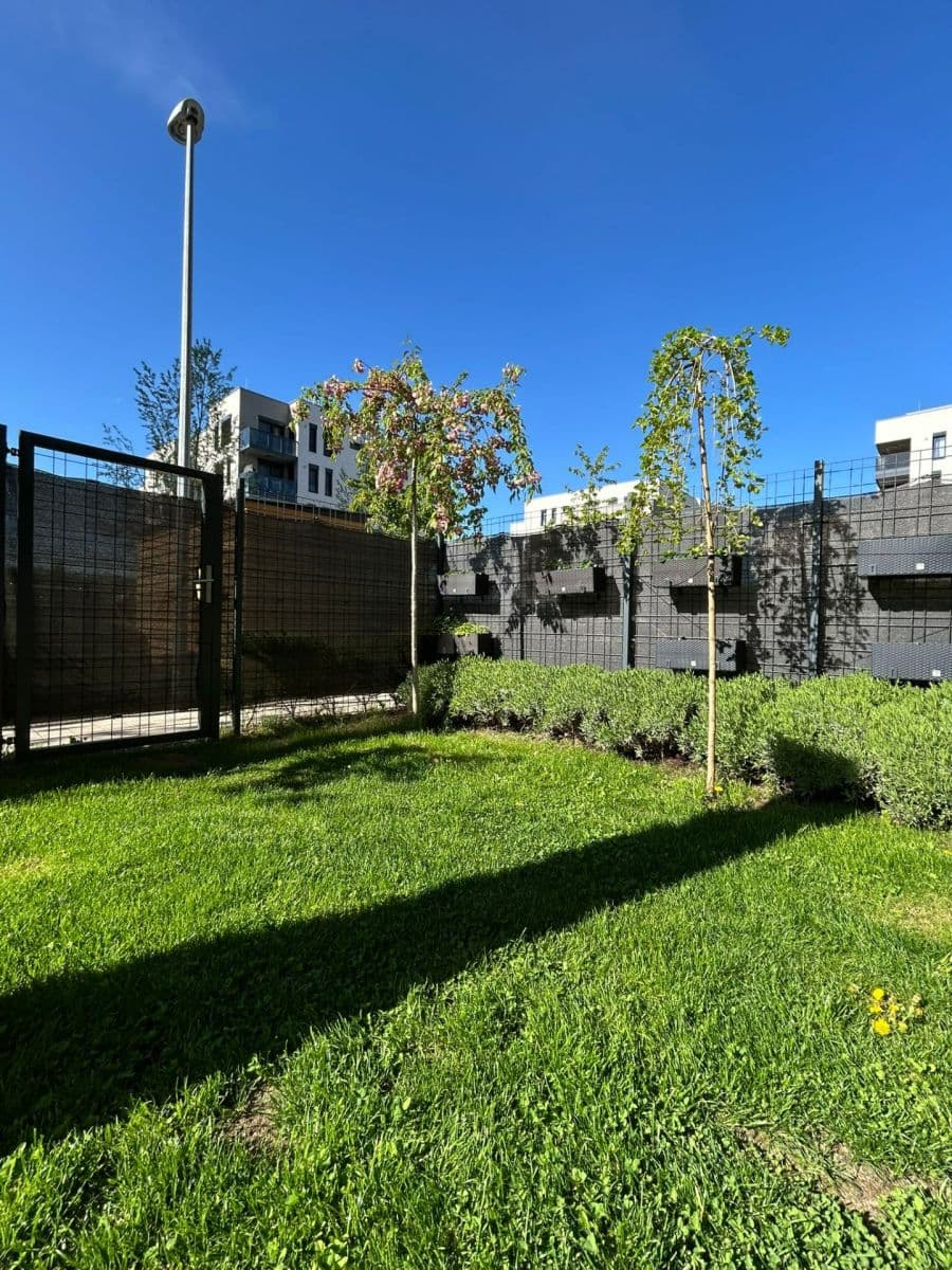 1 bedroom with open-plan kitchen flat to rent, 57 m², Waltariho, Prague, Prague 1 bedroom with open-plan kitchen flat to rent, 57 m², Waltariho, Prague, Prague