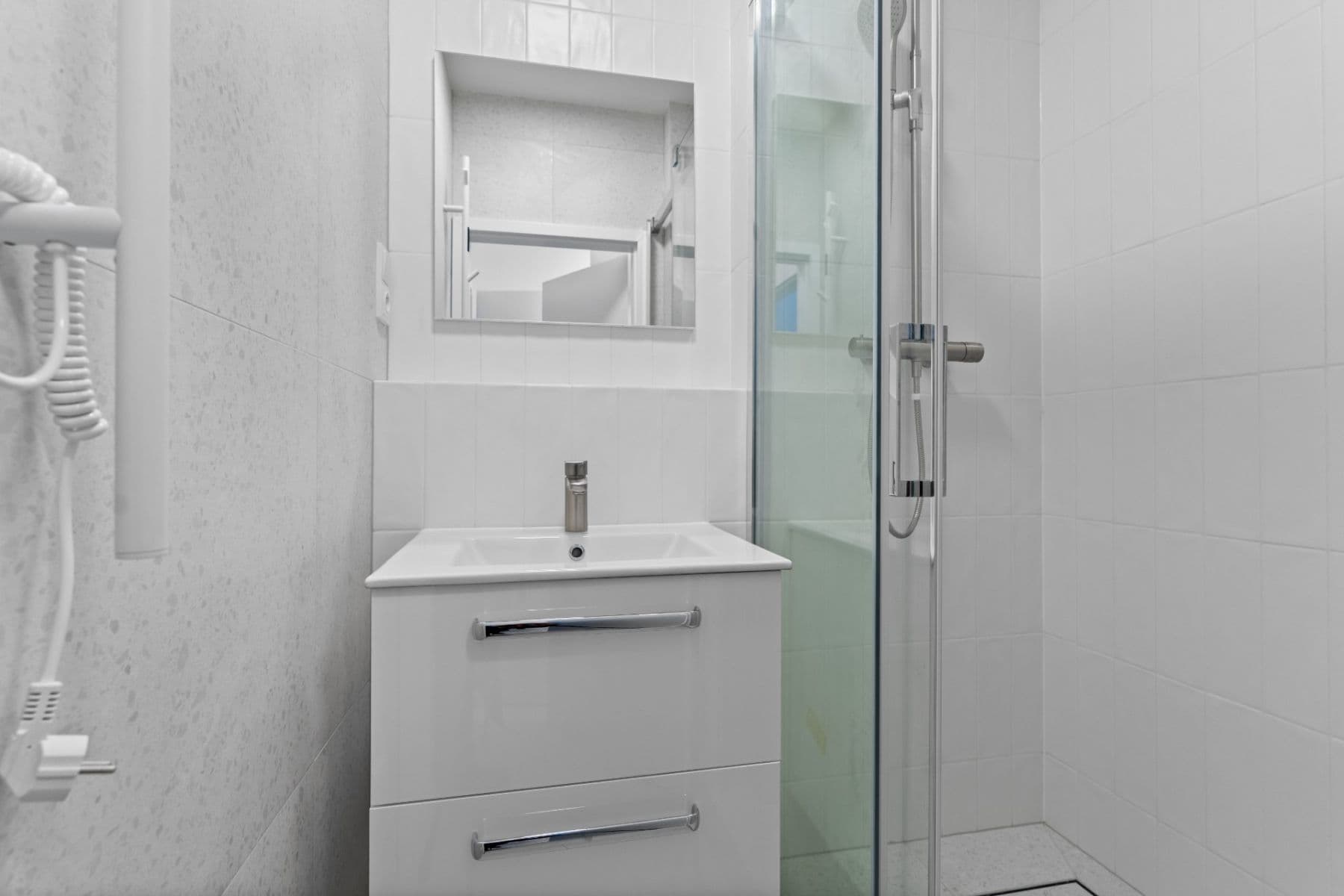 2 bedroom with open-plan kitchen flat for sale, 52 m², Pod Lipami, Prague, Prague 2 bedroom with open-plan kitchen flat for sale, 52 m², Pod Lipami, Prague, Prague