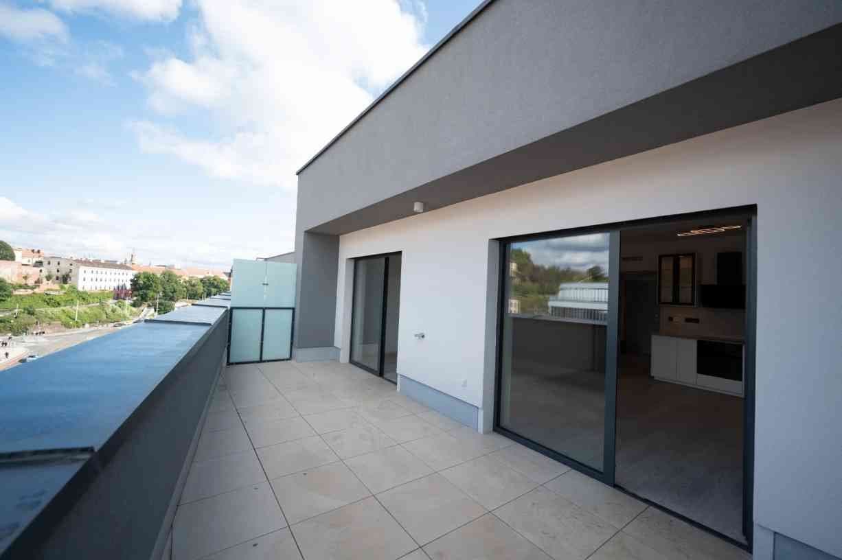 1 bedroom with open-plan kitchen flat to rent, 80 m², Nové sady, Brno, Jihomoravský Region 1 bedroom with open-plan kitchen flat to rent, 80 m², Nové sady, Brno, Jihomoravský Region