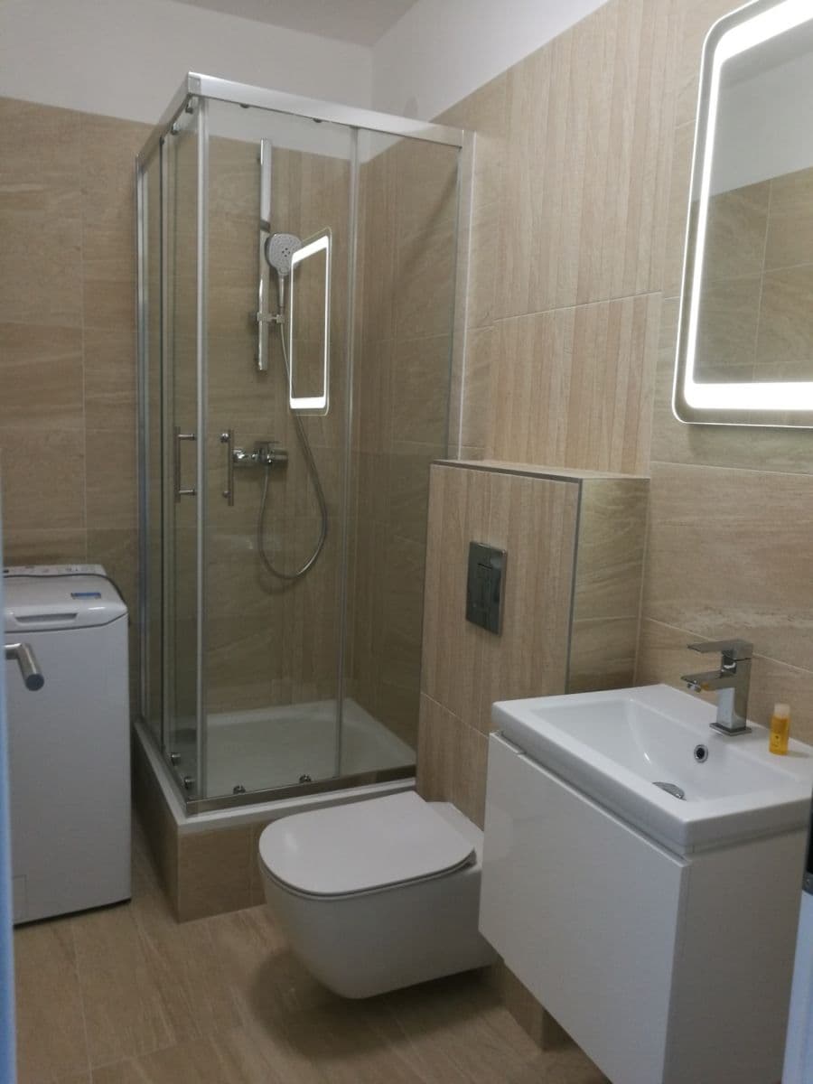 Studio flat to rent, 30 m², Pastrnkova, Brno, Jihomoravský Region Studio flat to rent, 30 m², Pastrnkova, Brno, Jihomoravský Region