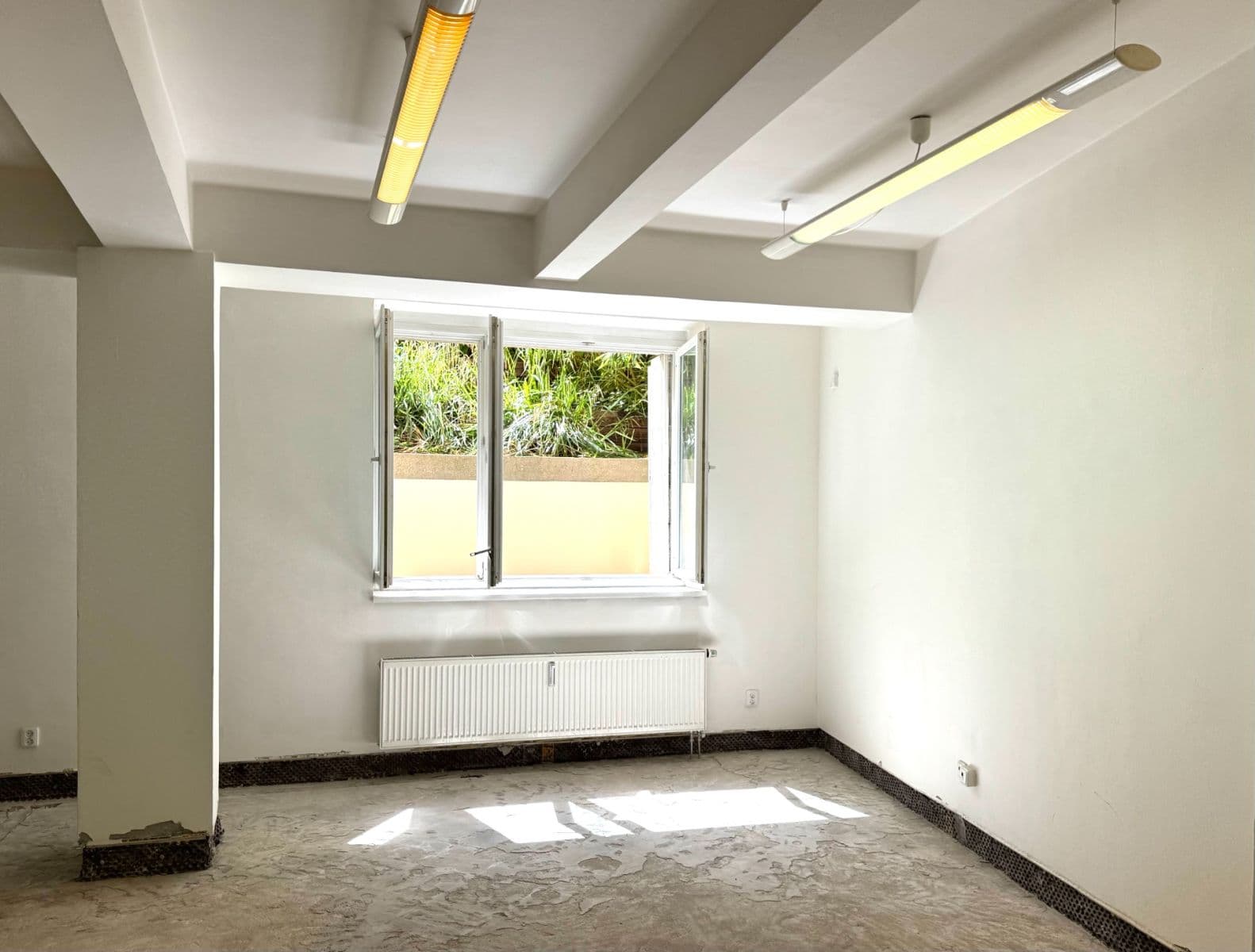 non-residential property to rent, 107 m², Vlašská, Prague, Prague non-residential property to rent, 107 m², Vlašská, Prague, Prague