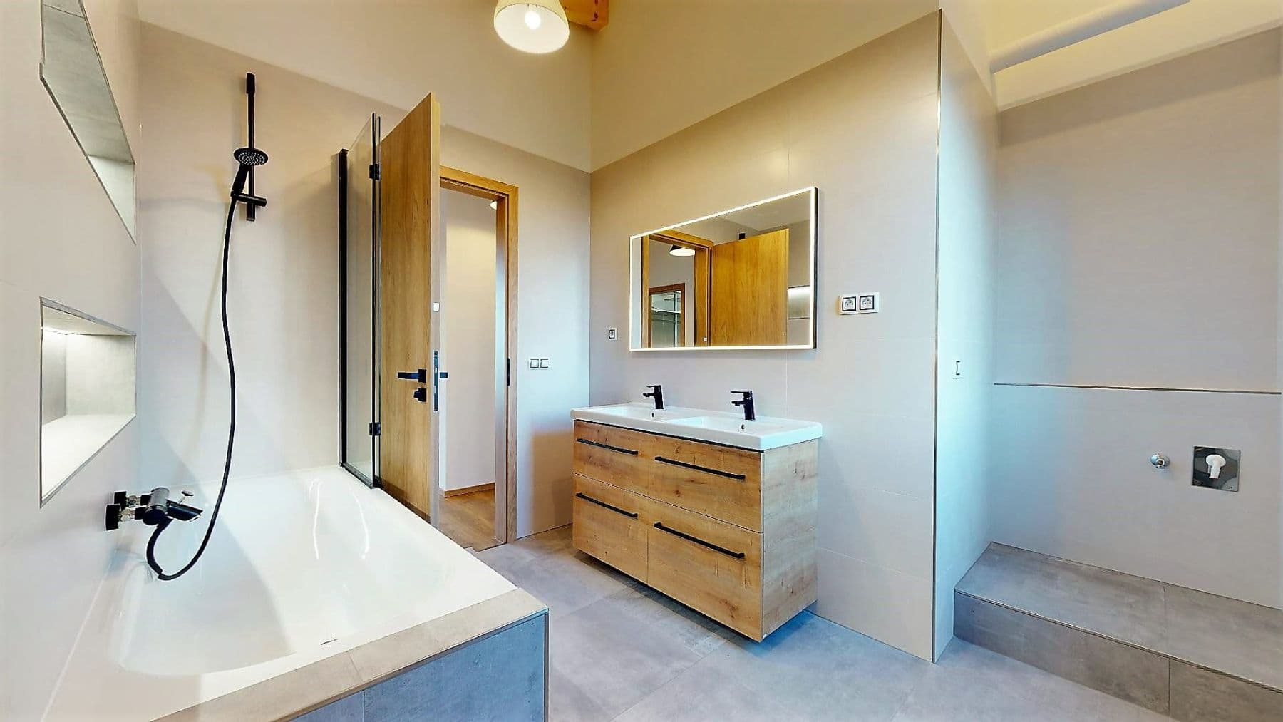 2 bedroom with open-plan kitchen flat to rent, 90 m², Okružní, Mladá Boleslav, Středočeský Region 2 bedroom with open-plan kitchen flat to rent, 90 m², Okružní, Mladá Boleslav, Středočeský Region