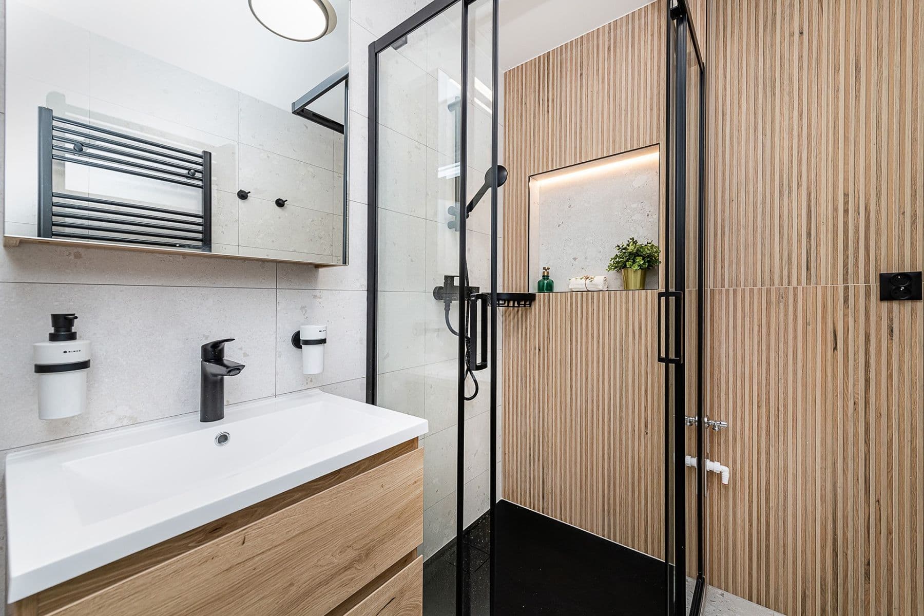 3 bedroom with open-plan kitchen flat for sale, 74 m², Kunínova, Prague, Prague 3 bedroom with open-plan kitchen flat for sale, 74 m², Kunínova, Prague, Prague