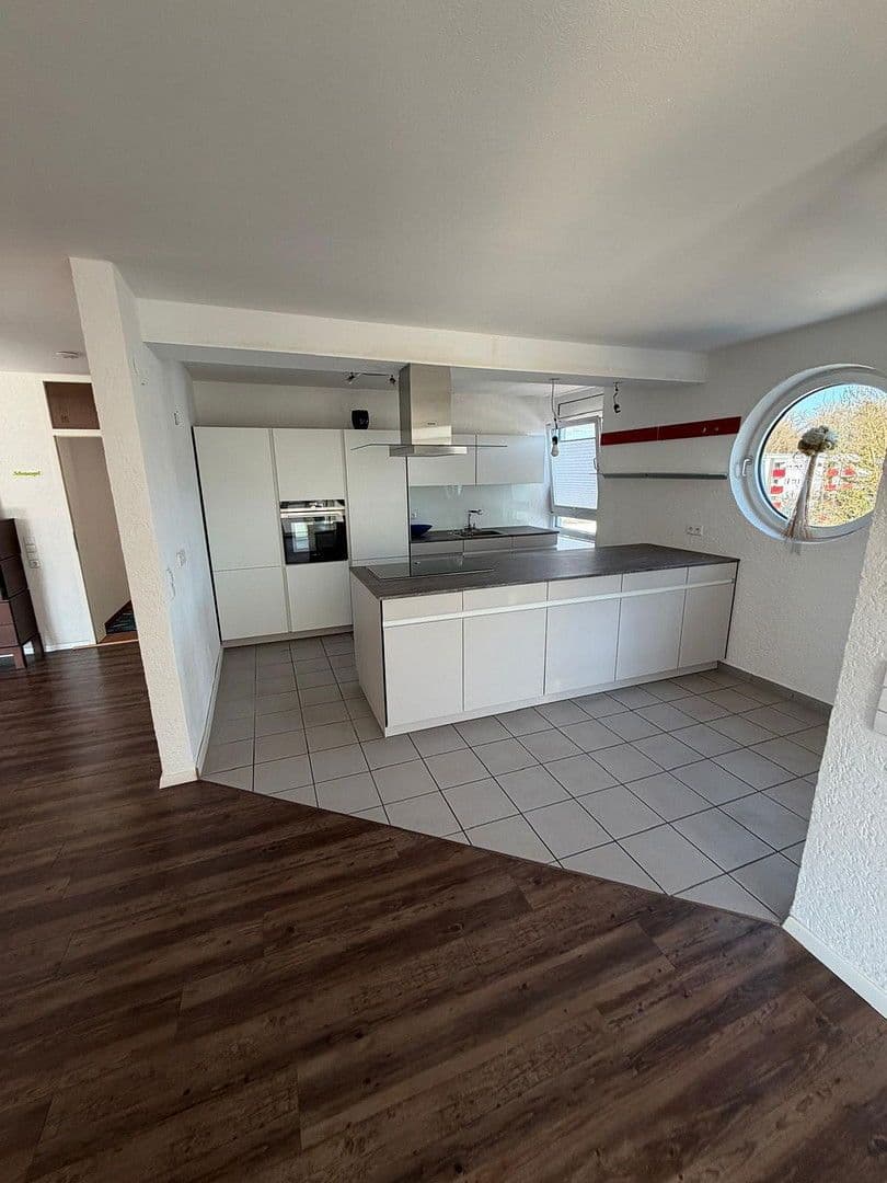 4 bedroom flat to rent, 147 m², Bietigheim-Bissingen, Baden-Württemberg 4 bedroom flat to rent, 147 m², Bietigheim-Bissingen, Baden-Württemberg