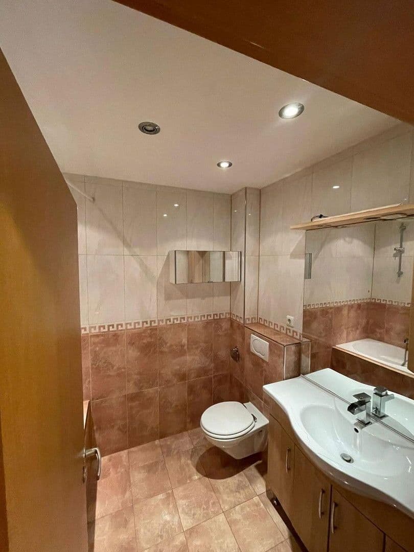 2 bedroom flat to rent, 50 m², Pilgerhausstraße 31, Augsburg, Bavaria 2 bedroom flat to rent, 50 m², Pilgerhausstraße 31, Augsburg, Bavaria