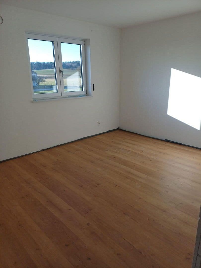 3 bedroom flat to rent, 93 m², Kirchroth, Bavaria 3 bedroom flat to rent, 93 m², Kirchroth, Bavaria