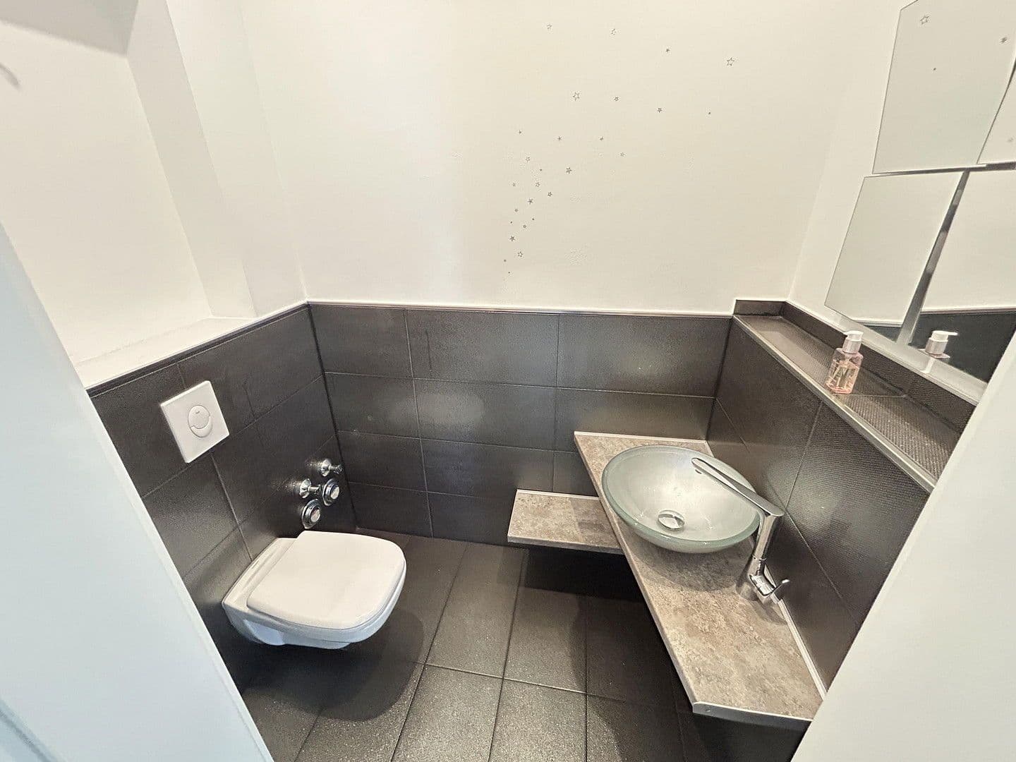 4 bedroom with open-plan kitchen flat to rent, 226 m², Lambertusstr.36, Troisdorf, North Rhine-Westphalia 4 bedroom with open-plan kitchen flat to rent, 226 m², Lambertusstr.36, Troisdorf, North Rhine-Westphalia