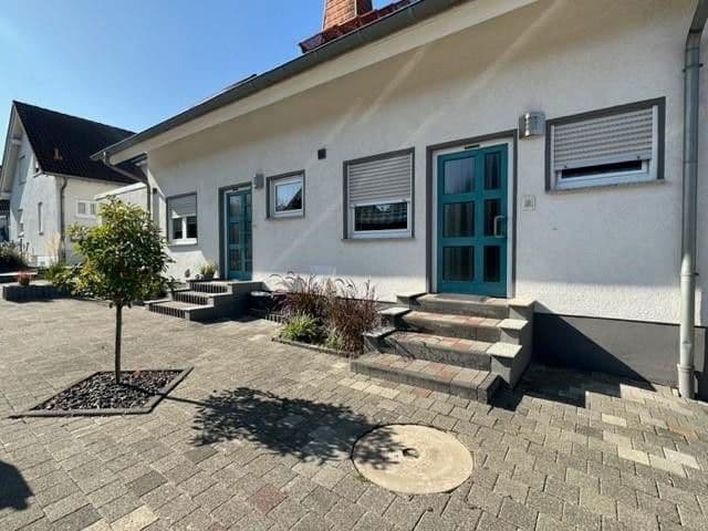 house to rent, 298 m², Wallertheim, Rhineland-Palatinate house to rent, 298 m², Wallertheim, Rhineland-Palatinate