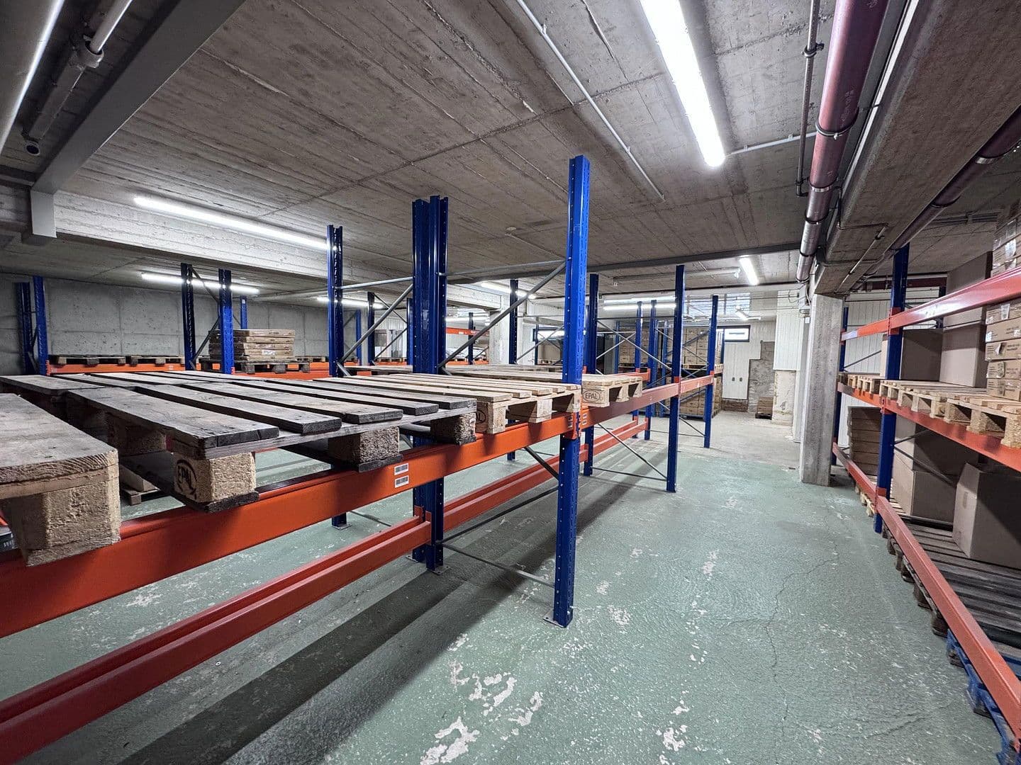 non-residential property to rent, 380 m², Humboldtstraße, 9-11, Neunkirchen-Seelscheid, North Rhine-Westphalia non-residential property to rent, 380 m², Humboldtstraße, 9-11, Neunkirchen-Seelscheid, North Rhine-Westphalia