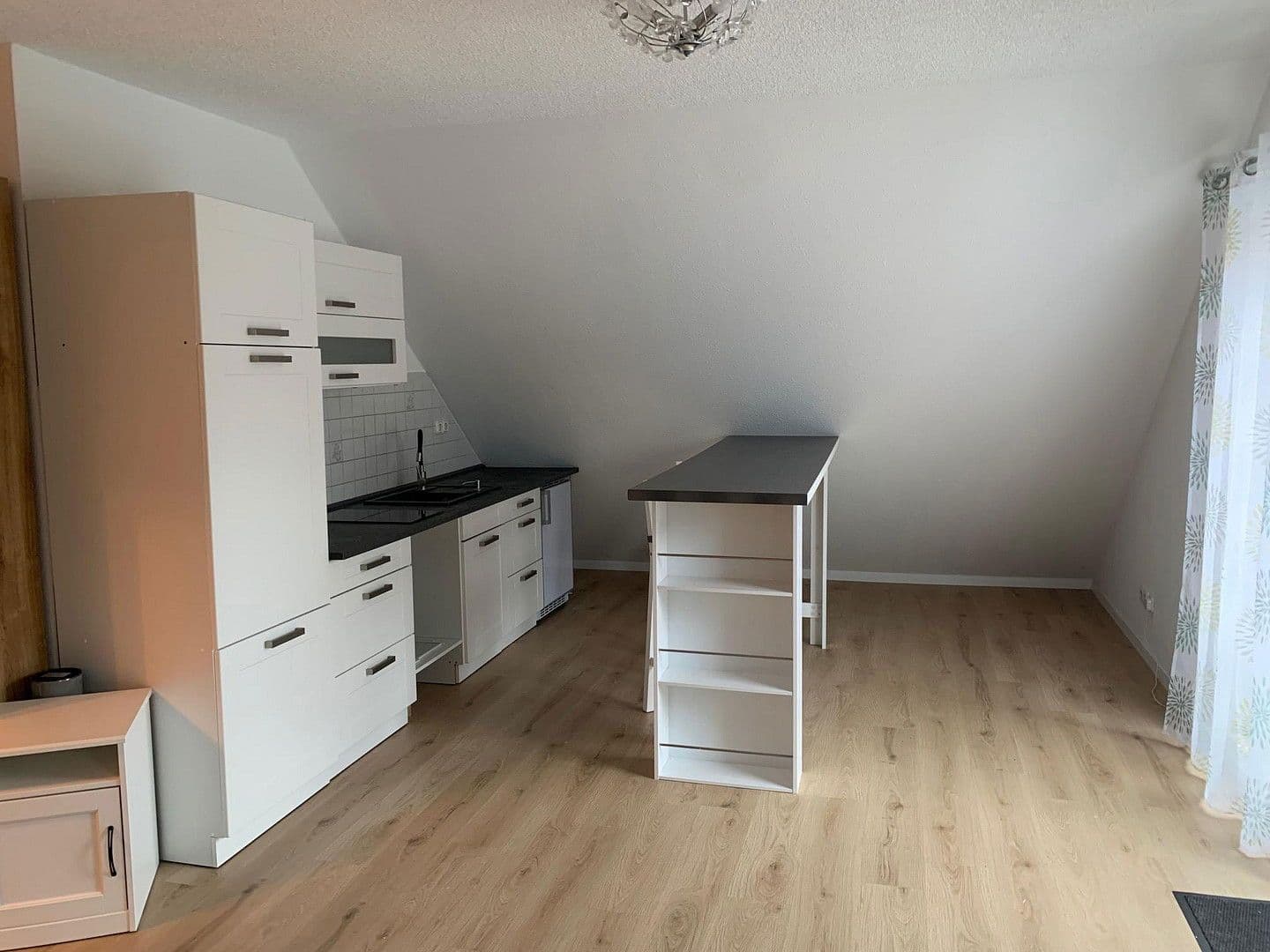 Studio flat to rent, 39 m², Johann-Joachim-Kaendler Str. 14, Arnsdorf, Saxony Studio flat to rent, 39 m², Johann-Joachim-Kaendler Str. 14, Arnsdorf, Saxony
