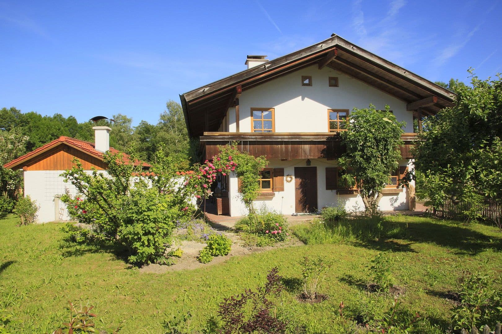 plot for sale, 1,862 m², Grosskarolinenfeld, Bavaria plot for sale, 1,862 m², Grosskarolinenfeld, Bavaria