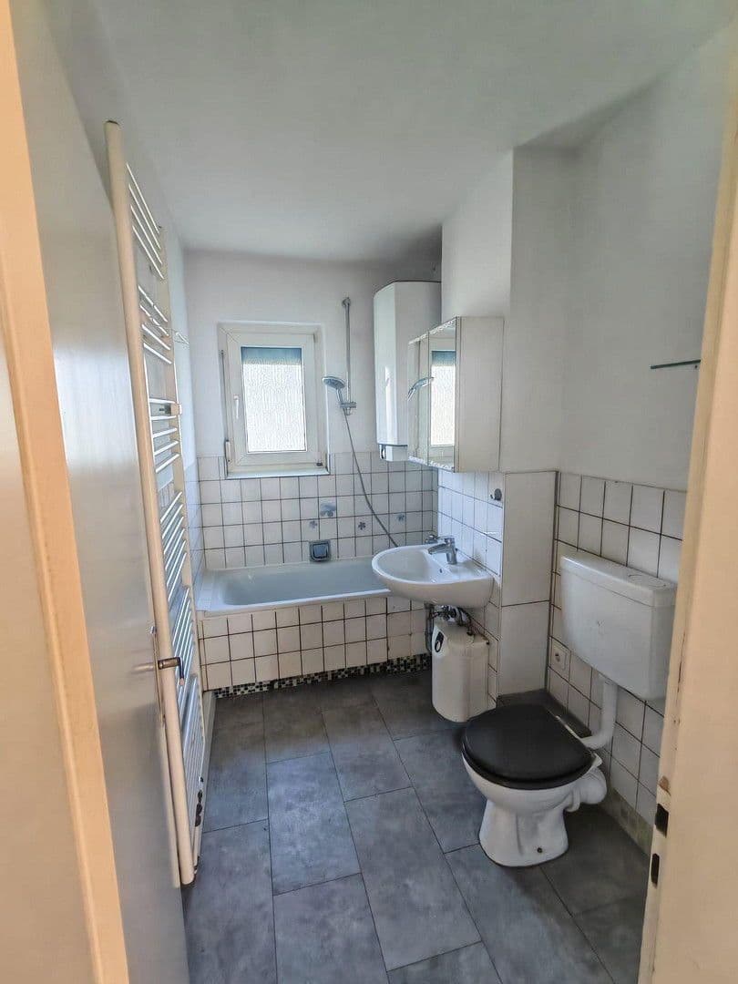 3 bedroom flat to rent, 64 m², Wattenbachstr. 10, Essen, North Rhine-Westphalia 3 bedroom flat to rent, 64 m², Wattenbachstr. 10, Essen, North Rhine-Westphalia