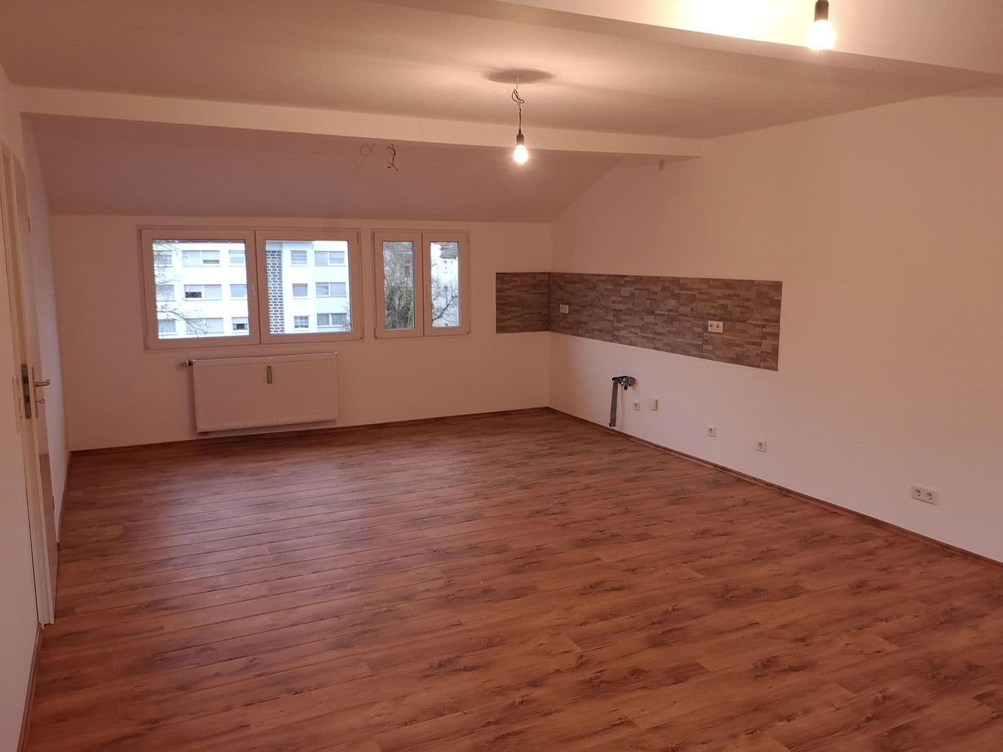 1 bedroom with open-plan kitchen flat to rent, 72 m², Im Hederichsfeld 86, Leverkusen, North Rhine-Westphalia 1 bedroom with open-plan kitchen flat to rent, 72 m², Im Hederichsfeld 86, Leverkusen, North Rhine-Westphalia
