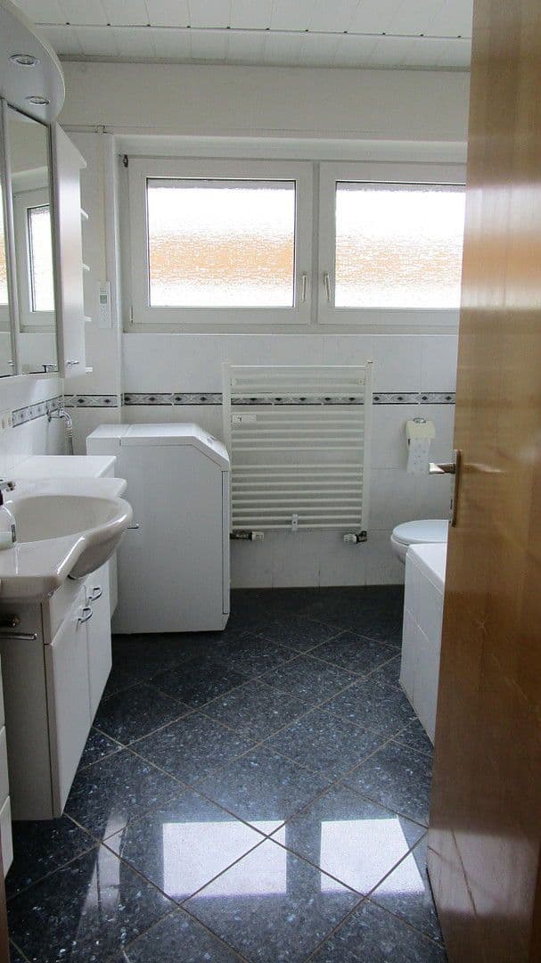 5 bedroom flat to rent, 140 m², Eschenweg, Koblenz, Rhineland-Palatinate 5 bedroom flat to rent, 140 m², Eschenweg, Koblenz, Rhineland-Palatinate