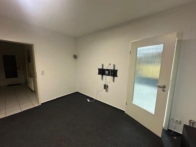 3 bedroom flat to rent, 100 m², Wallertheim, Rhineland-Palatinate 3 bedroom flat to rent, 100 m², Wallertheim, Rhineland-Palatinate