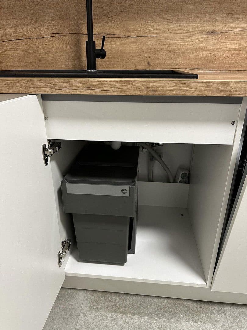 3 bedroom flat to rent, 94 m², Badstr. 131, Egloffstein, Bavaria 3 bedroom flat to rent, 94 m², Badstr. 131, Egloffstein, Bavaria