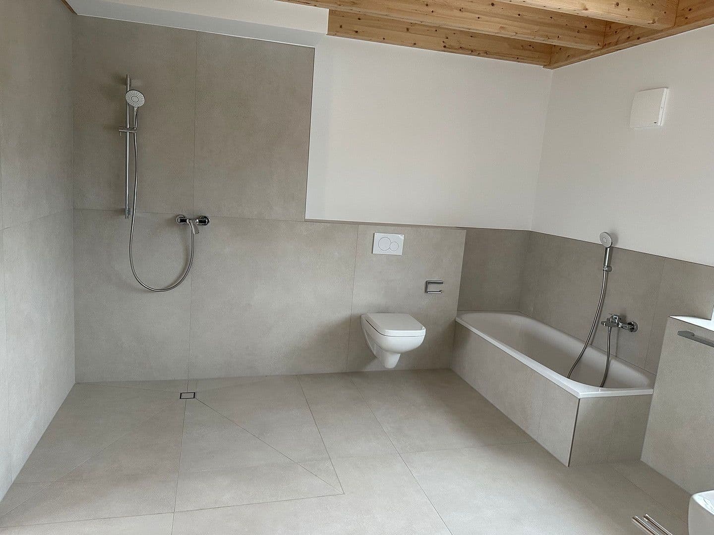 1 bedroom with open-plan kitchen flat to rent, 124 m², Gießen, Hesse 1 bedroom with open-plan kitchen flat to rent, 124 m², Gießen, Hesse