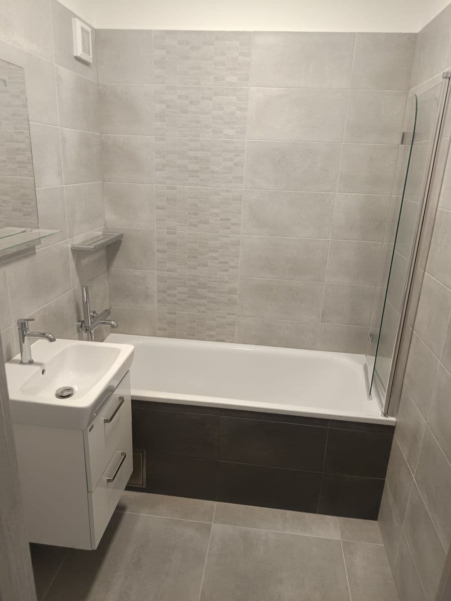 3 bedroom flat to rent, 67 m², Krčínova, České Budějovice, Jihočeský Region 3 bedroom flat to rent, 67 m², Krčínova, České Budějovice, Jihočeský Region