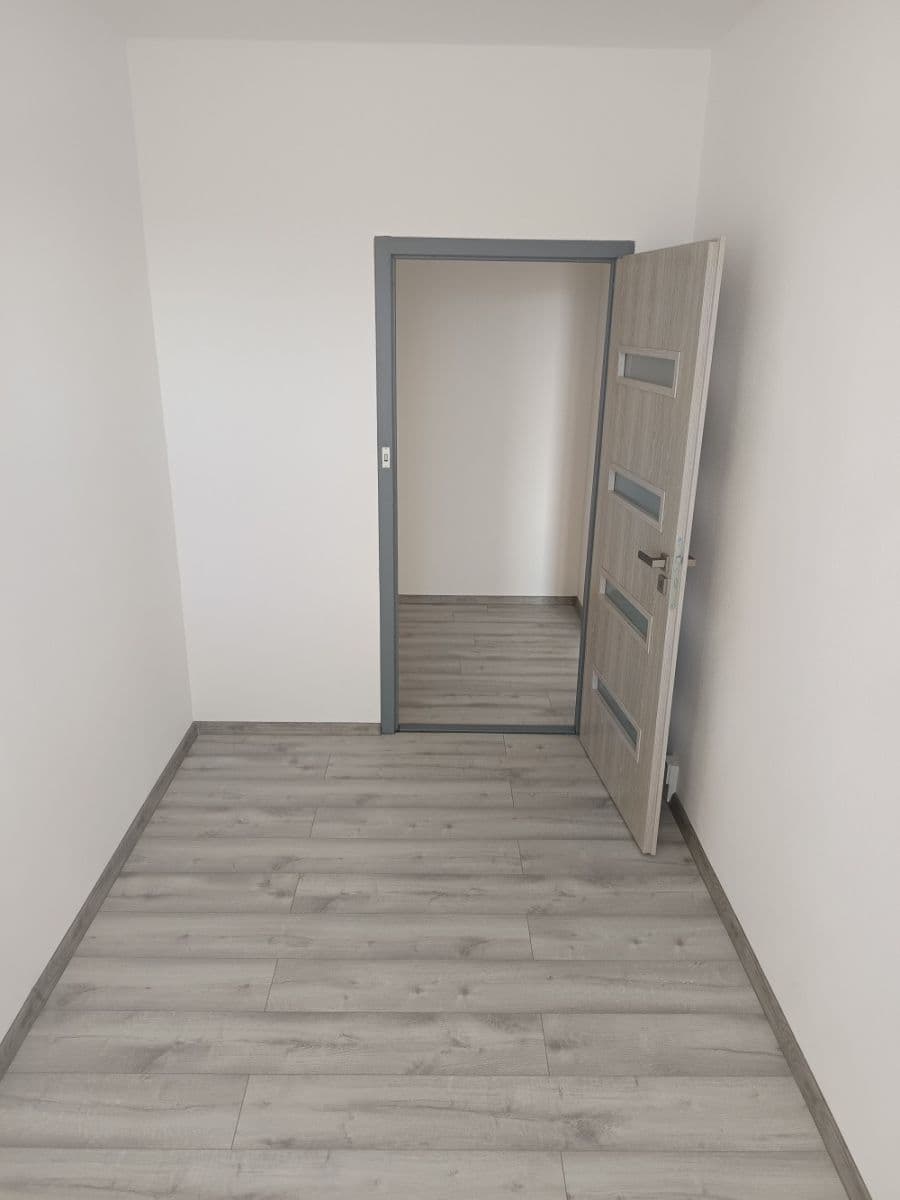 3 bedroom flat to rent, 67 m², Krčínova, České Budějovice, Jihočeský Region 3 bedroom flat to rent, 67 m², Krčínova, České Budějovice, Jihočeský Region