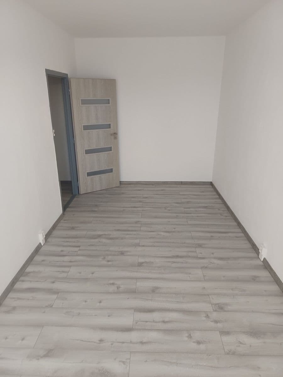 3 bedroom flat to rent, 67 m², Krčínova, České Budějovice, Jihočeský Region 3 bedroom flat to rent, 67 m², Krčínova, České Budějovice, Jihočeský Region