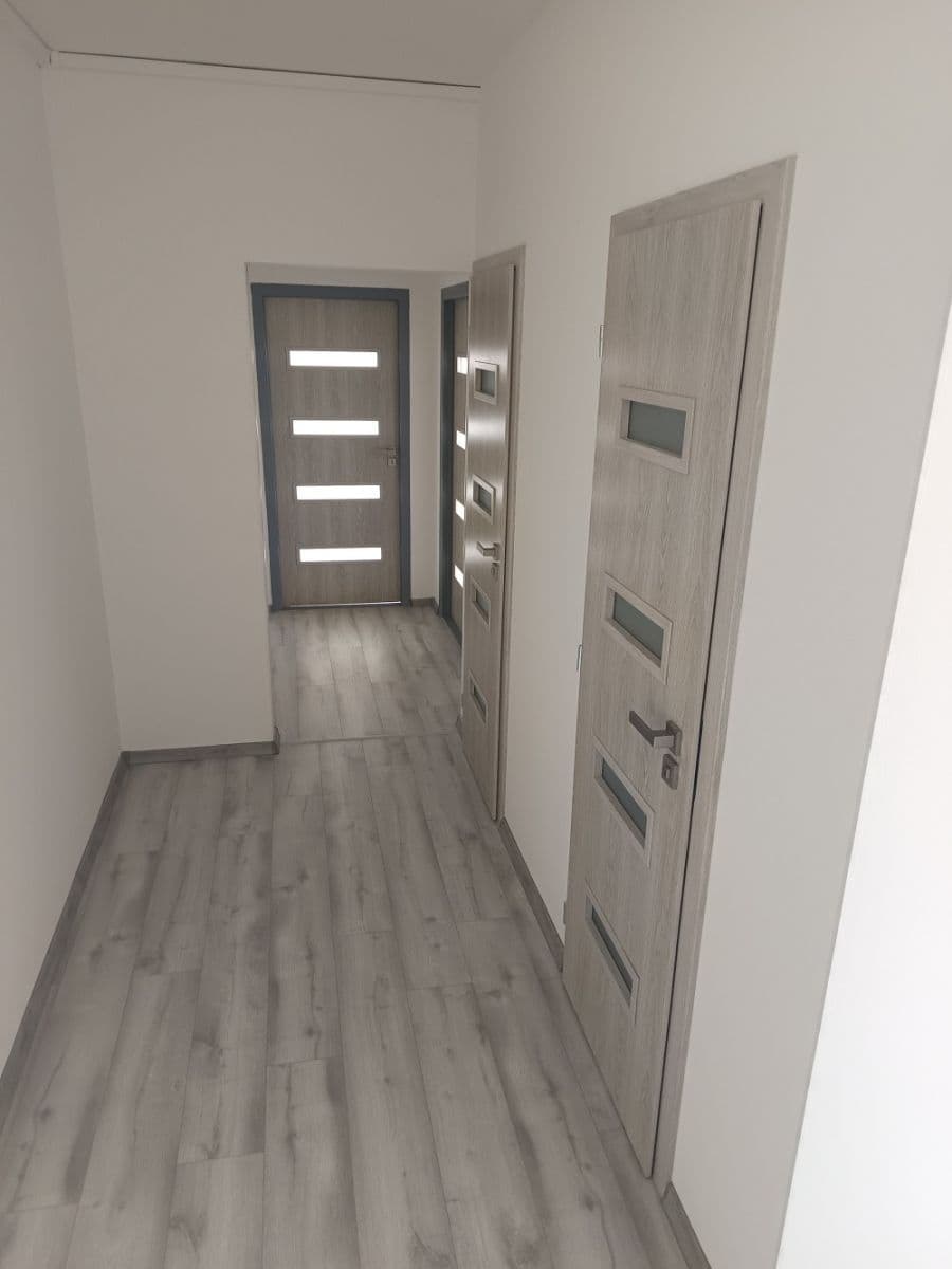 3 bedroom flat to rent, 67 m², Krčínova, České Budějovice, Jihočeský Region 3 bedroom flat to rent, 67 m², Krčínova, České Budějovice, Jihočeský Region