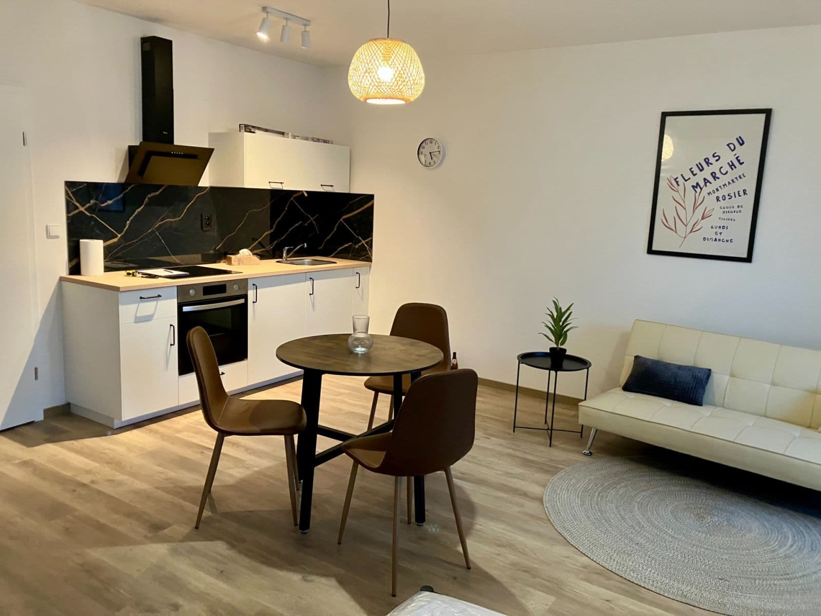 Studio flat to rent, 36 m², Kounická, Český Brod, Středočeský Region Studio flat to rent, 36 m², Kounická, Český Brod, Středočeský Region