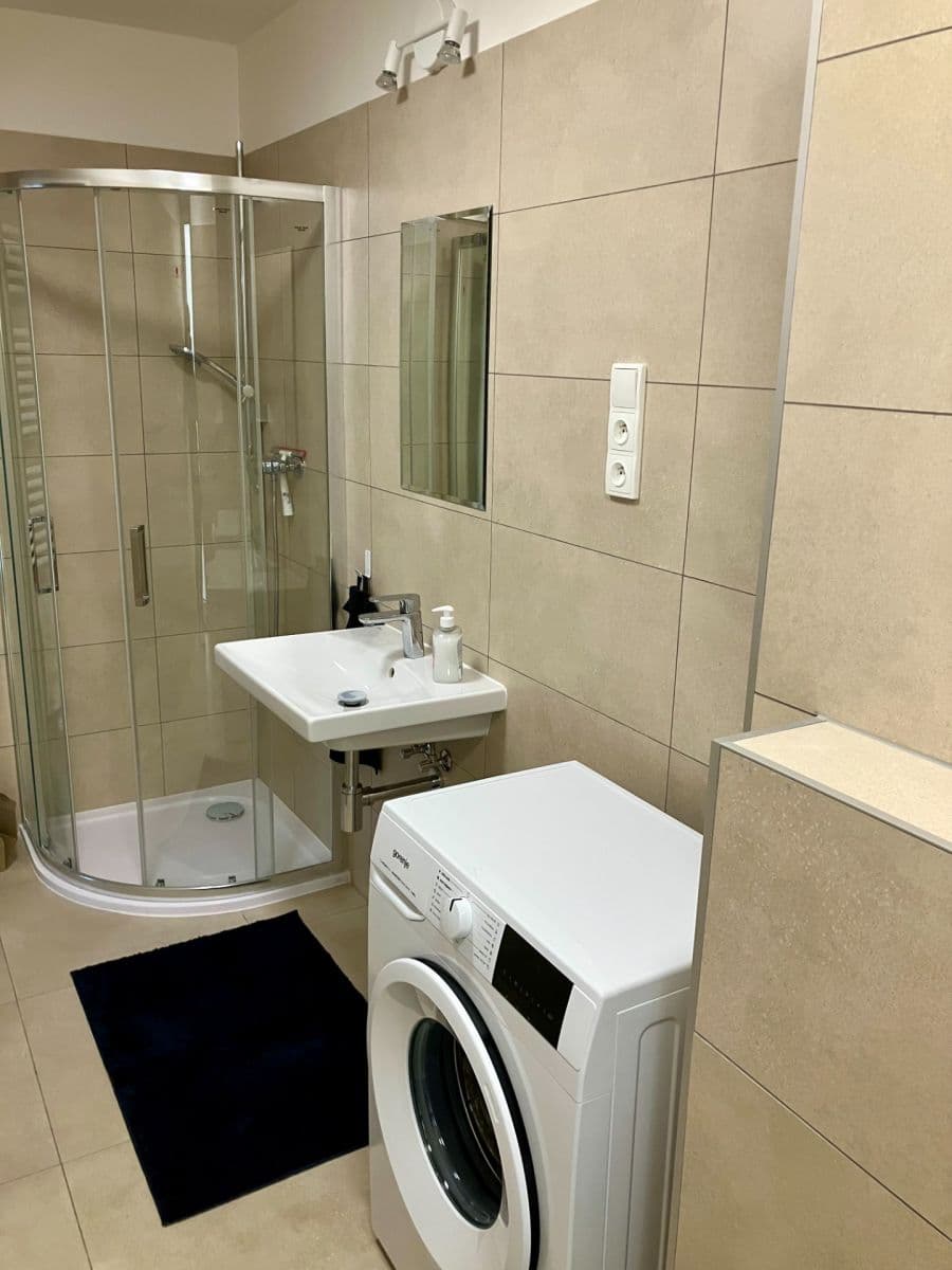 Studio flat to rent, 36 m², Kounická, Český Brod, Středočeský Region Studio flat to rent, 36 m², Kounická, Český Brod, Středočeský Region