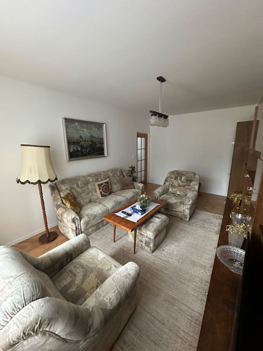 3 bedroom flat for sale, 67 m², Brigádníků, Karlovy Vary, Karlovarský Region 3 bedroom flat for sale, 67 m², Brigádníků, Karlovy Vary, Karlovarský Region